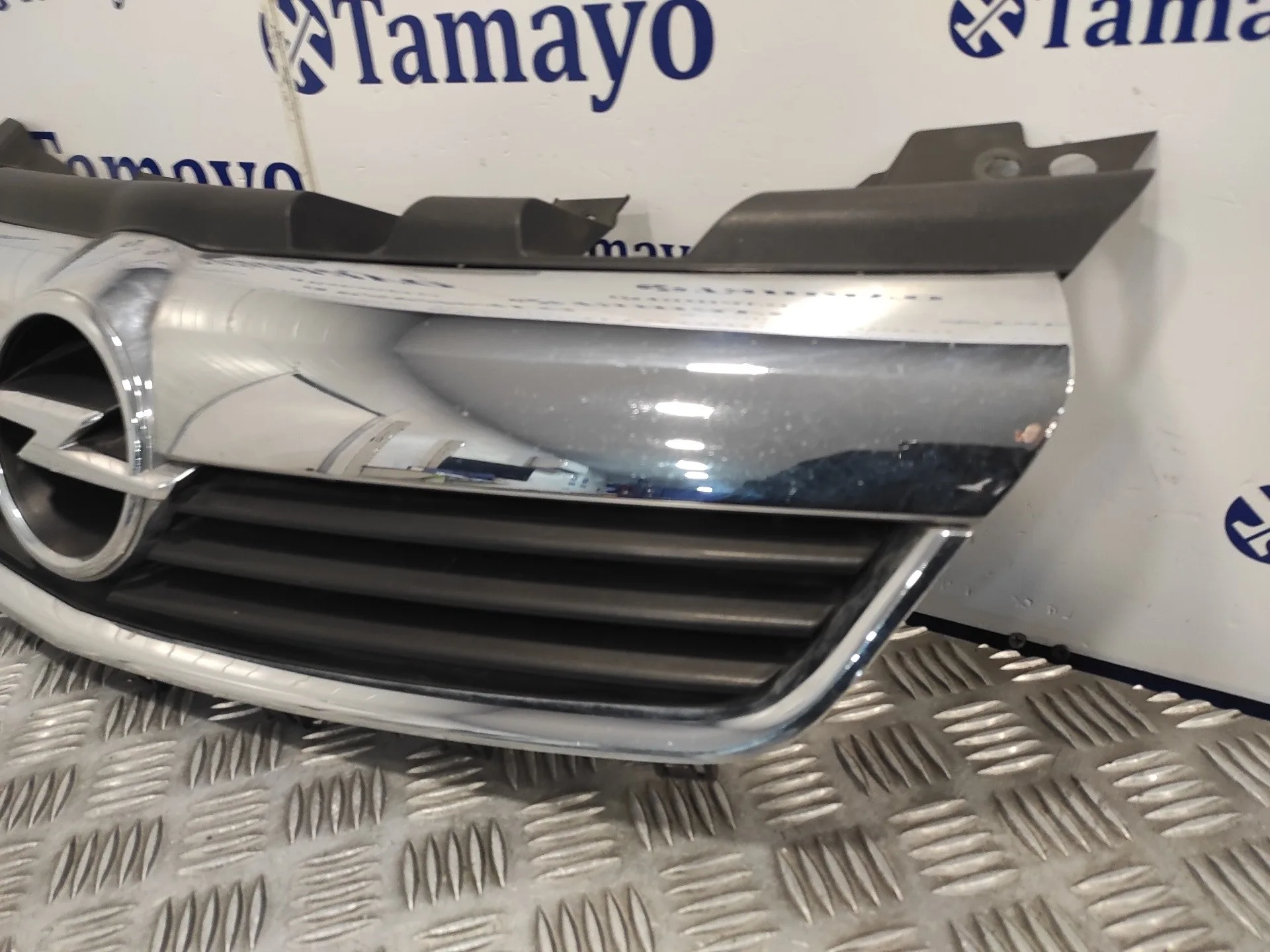 Rejilla Delantera para Opel Zafira B