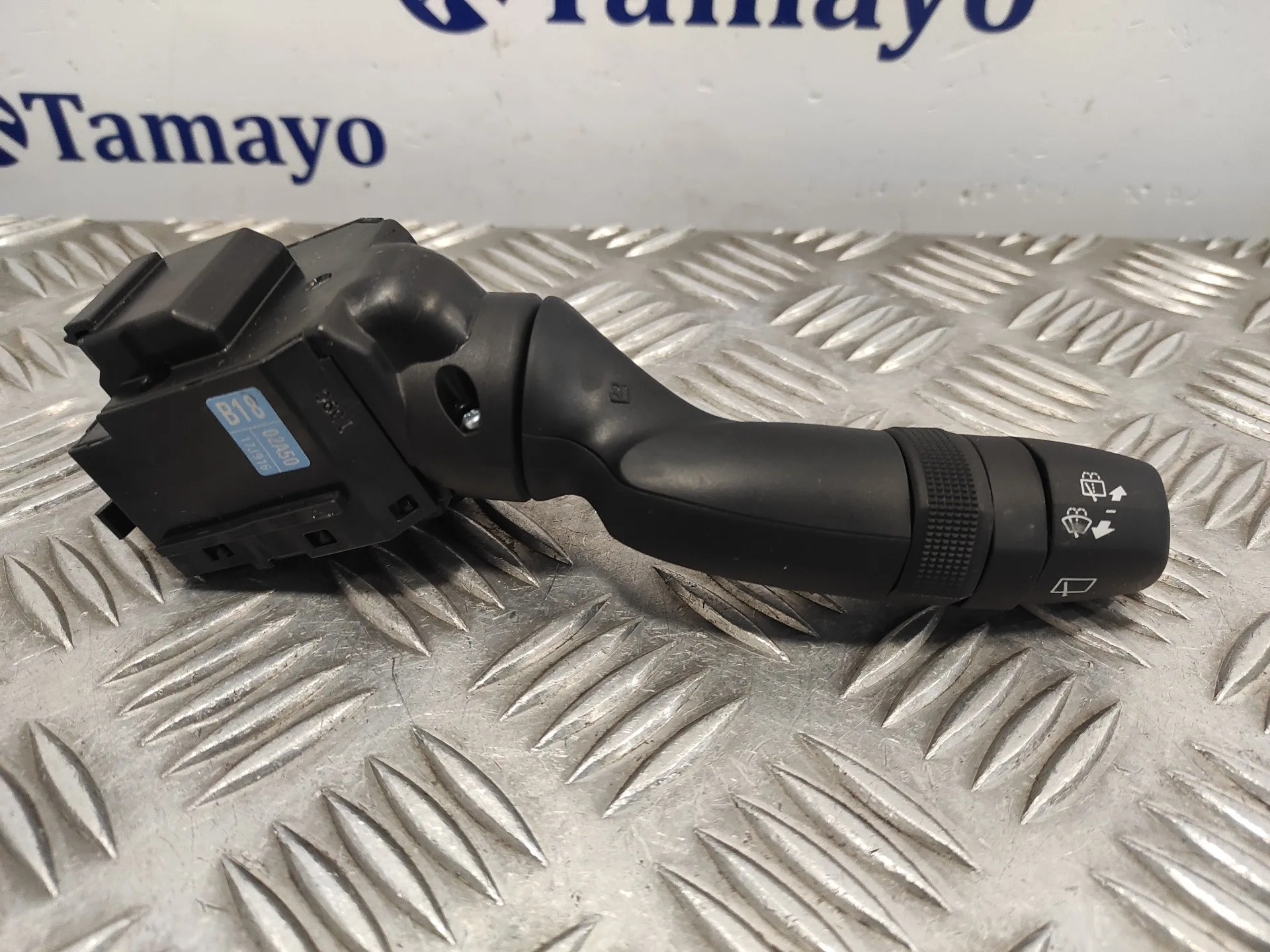 Mando Limpia para Toyota Yaris Cross
