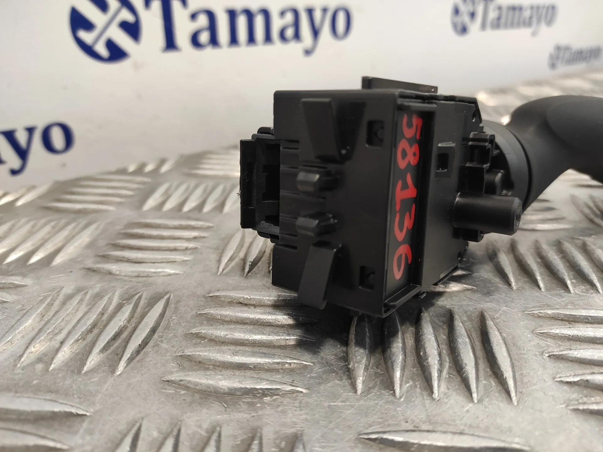 Mando Limpia para Toyota Yaris Cross