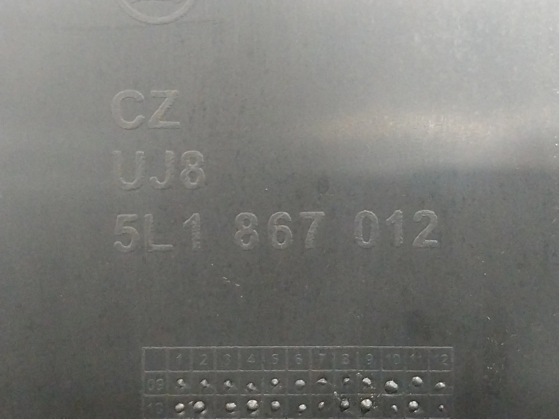 Guarnecido Puerta Delantera Derecha para Skoda Yeti