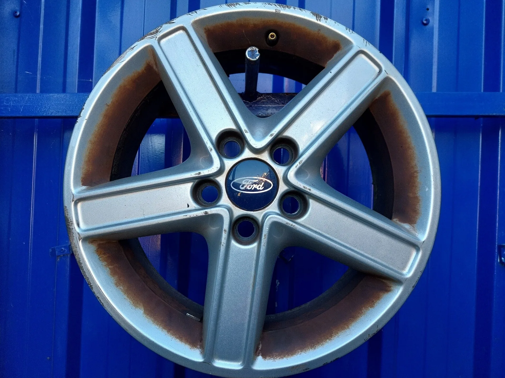 Llanta para Ford Focus C-Max (Cap)