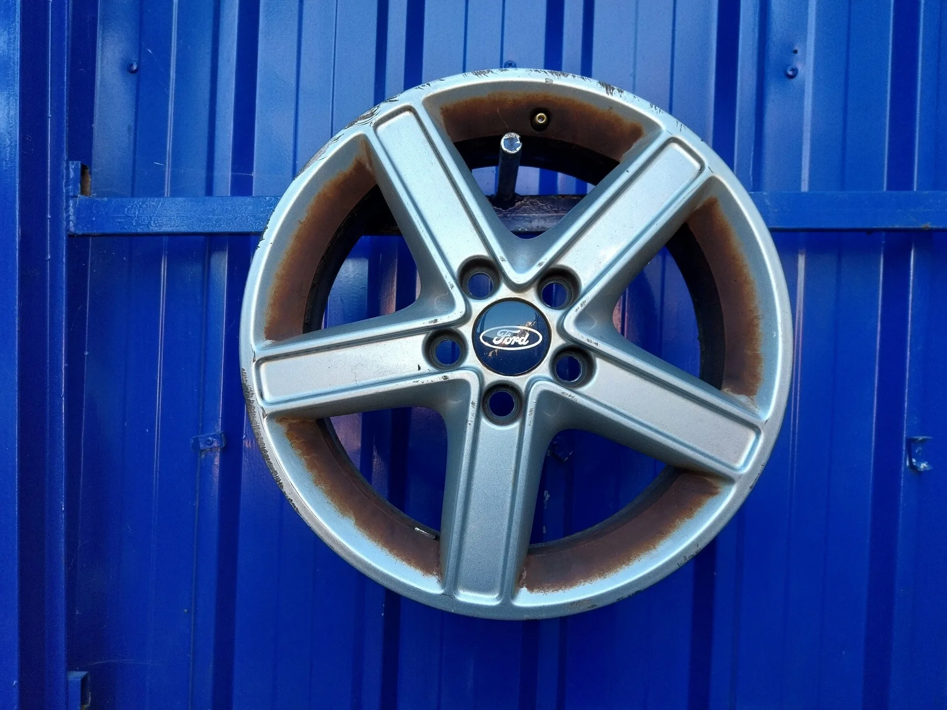 Llanta para Ford Focus C-Max (Cap)
