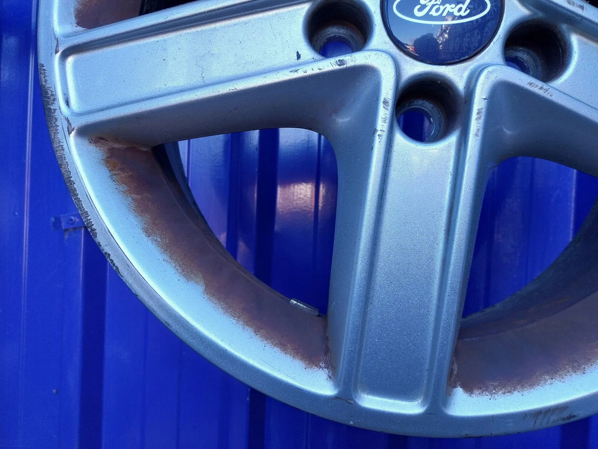 Llanta para Ford Focus C-Max (Cap)