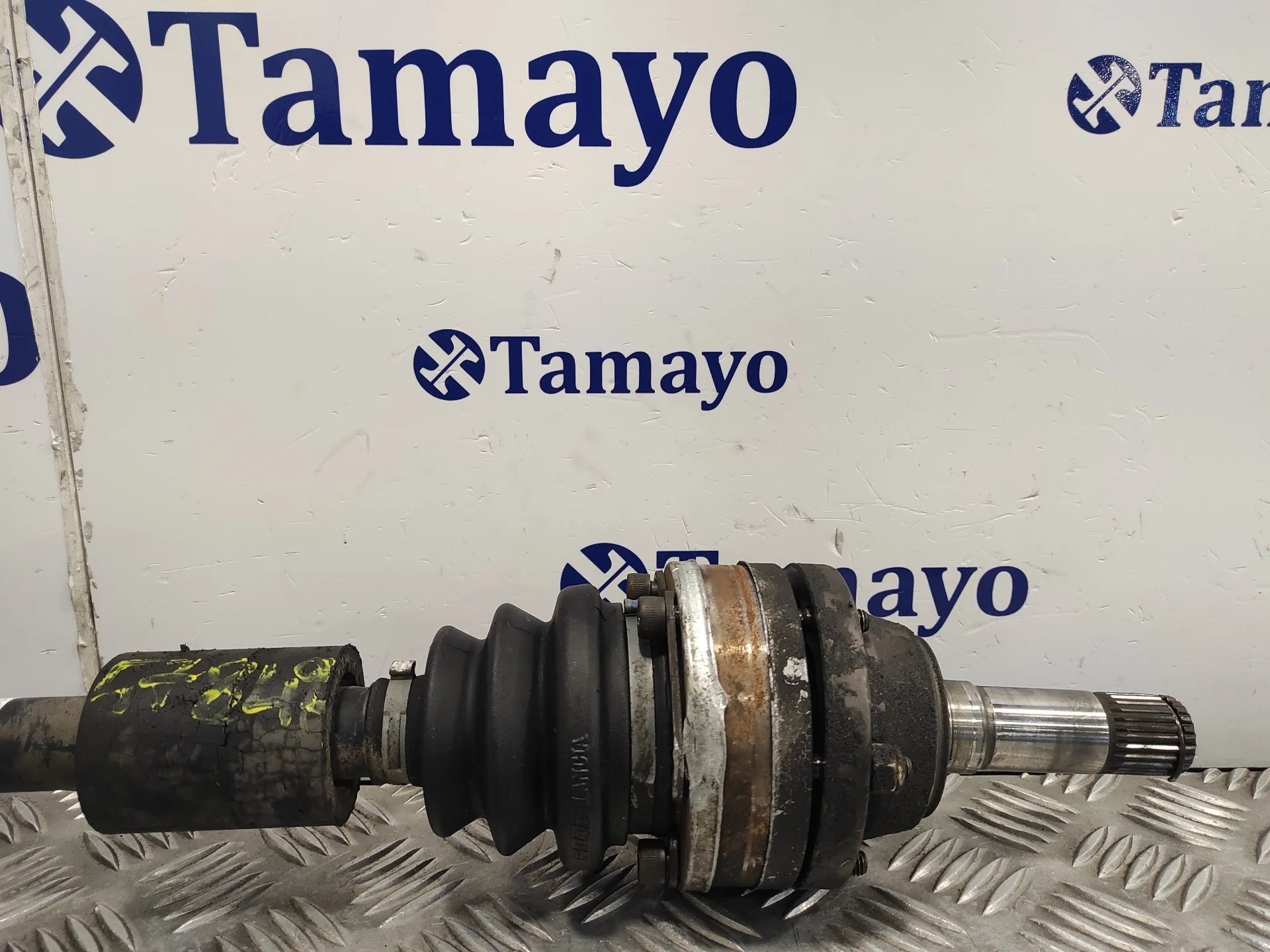 Transmision Delantera Izquierda para Alfa Romeo 147 (190)