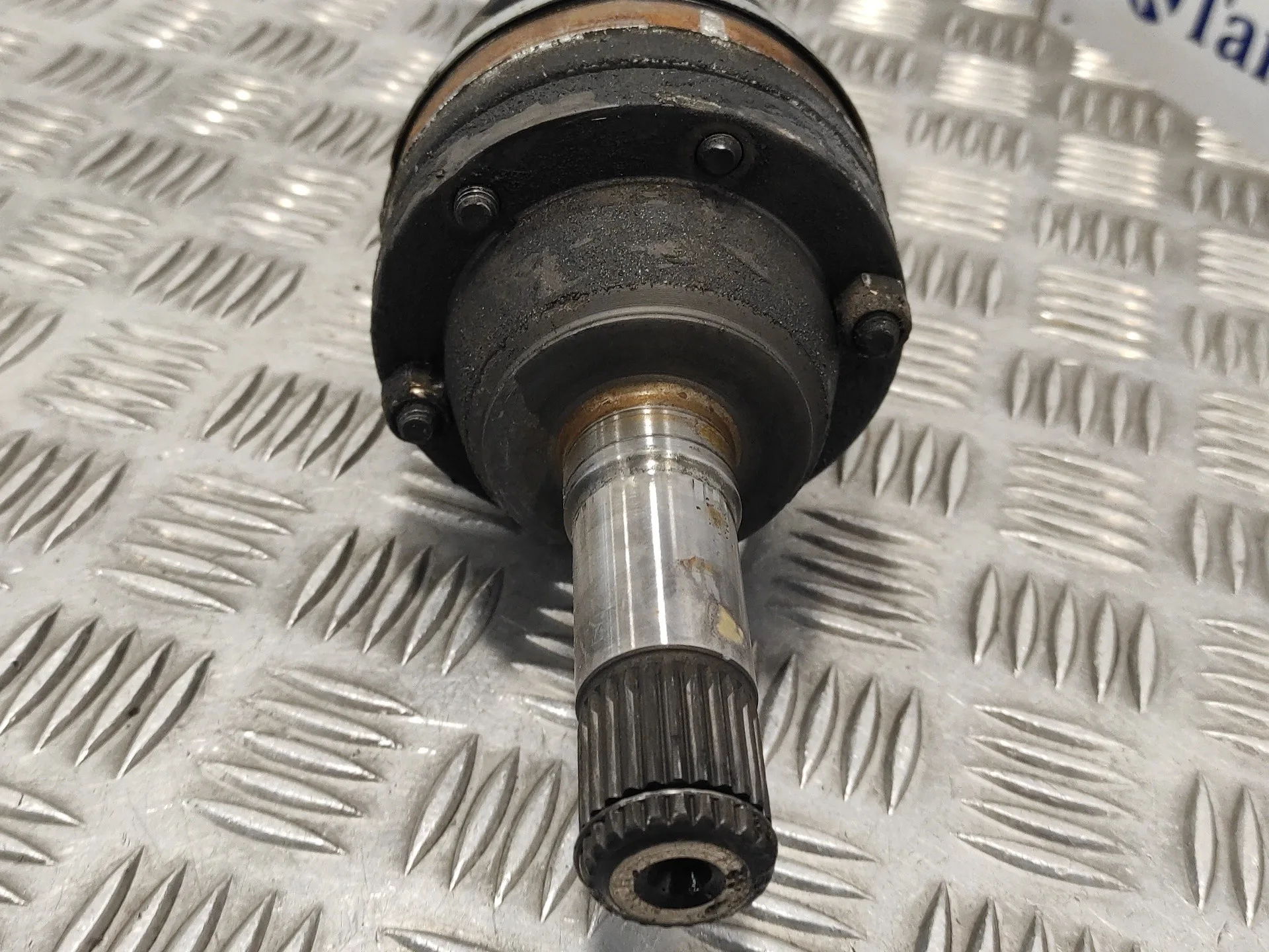 Transmision Delantera Izquierda para Alfa Romeo 147 (190)
