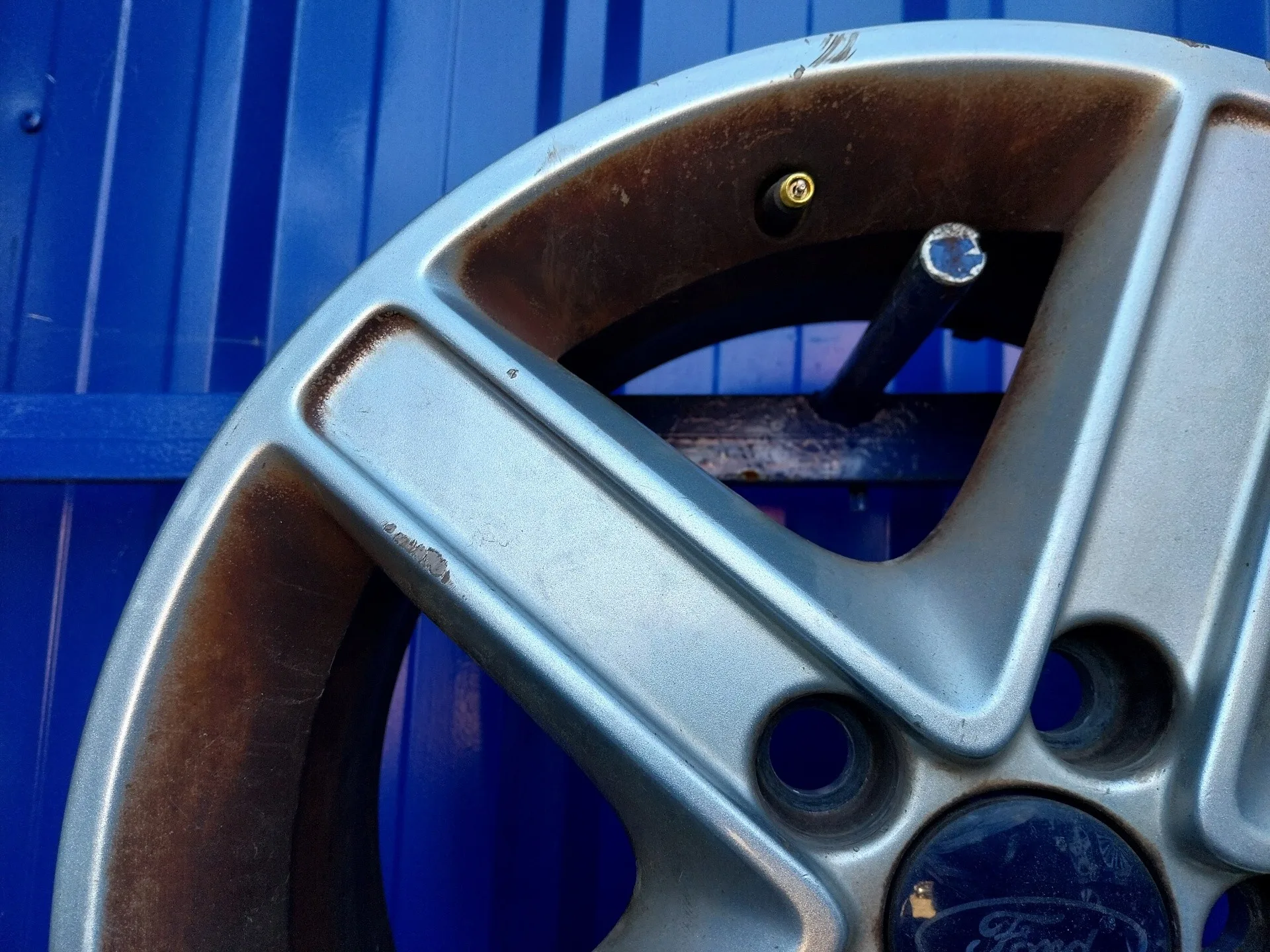 Llanta para Ford Focus C-Max (Cap)
