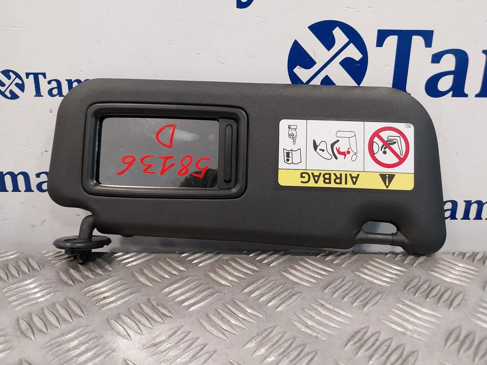 Parasol Derecho para Toyota Yaris Cross