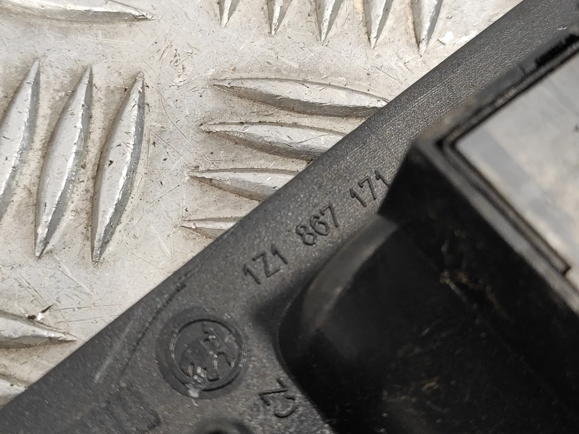 Mando Elevalunas Delantero Izquierdo para Skoda Octavia Berlina (1Z3)
