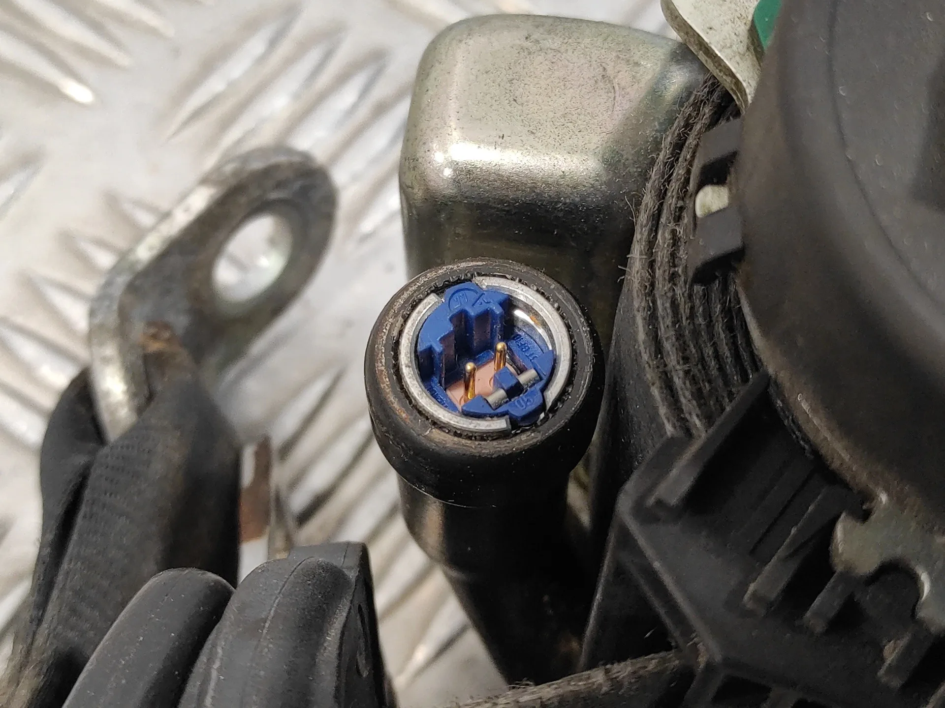Cinturon Seguridad Delantero Izquierdo para Skoda Octavia Berlina (1Z3)