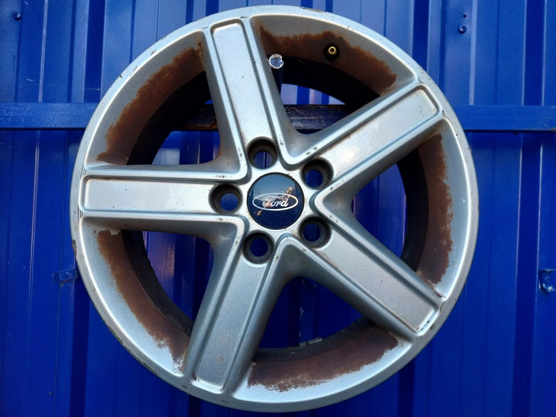 Llanta para Ford Focus C-Max (Cap)