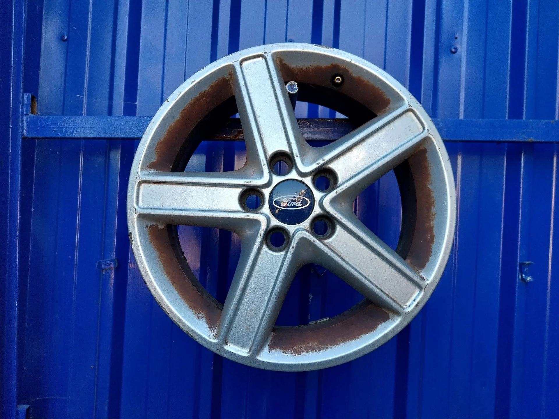 Llanta para Ford Focus C-Max (Cap)