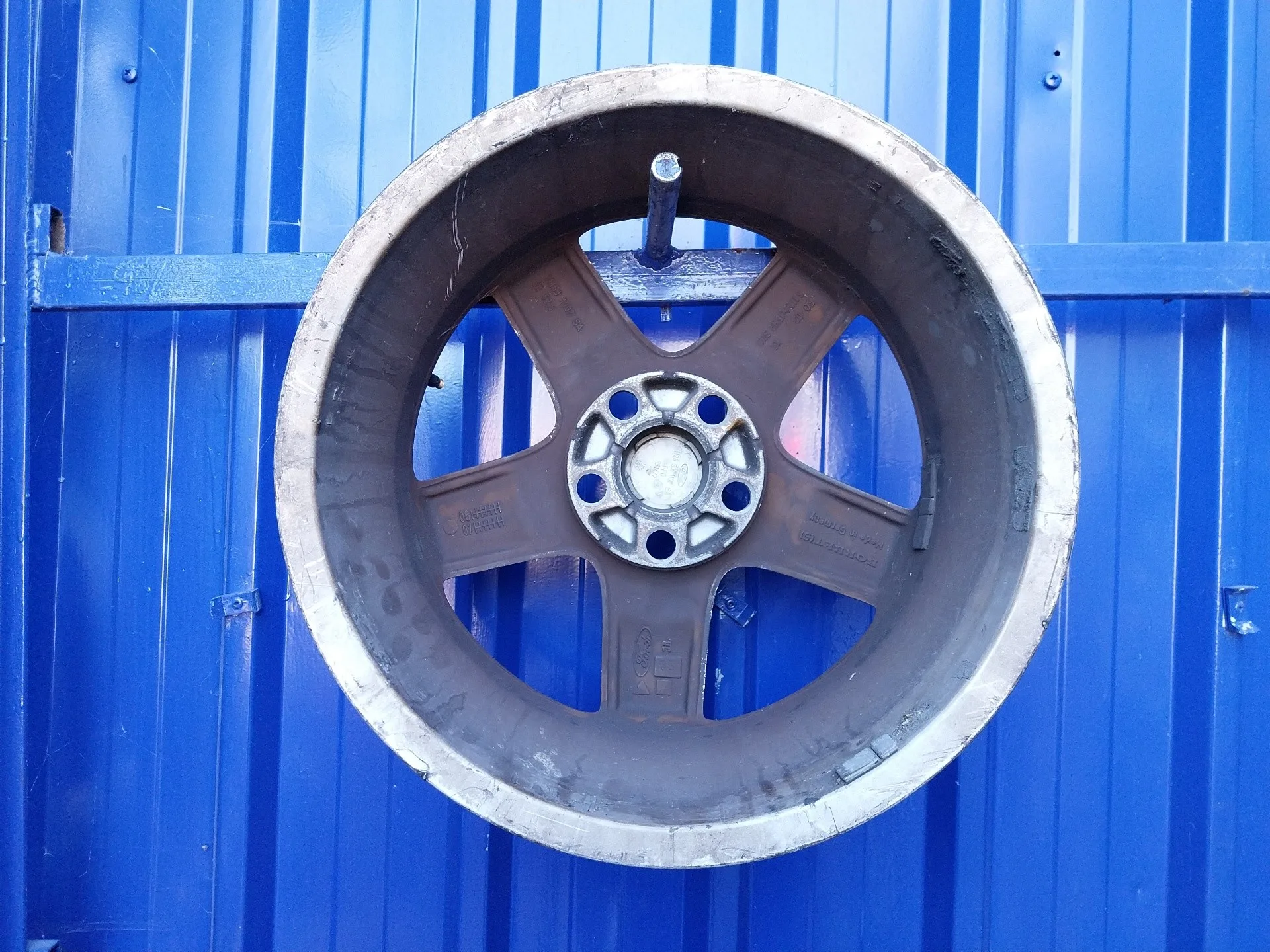 Llanta para Ford Focus C-Max (Cap)