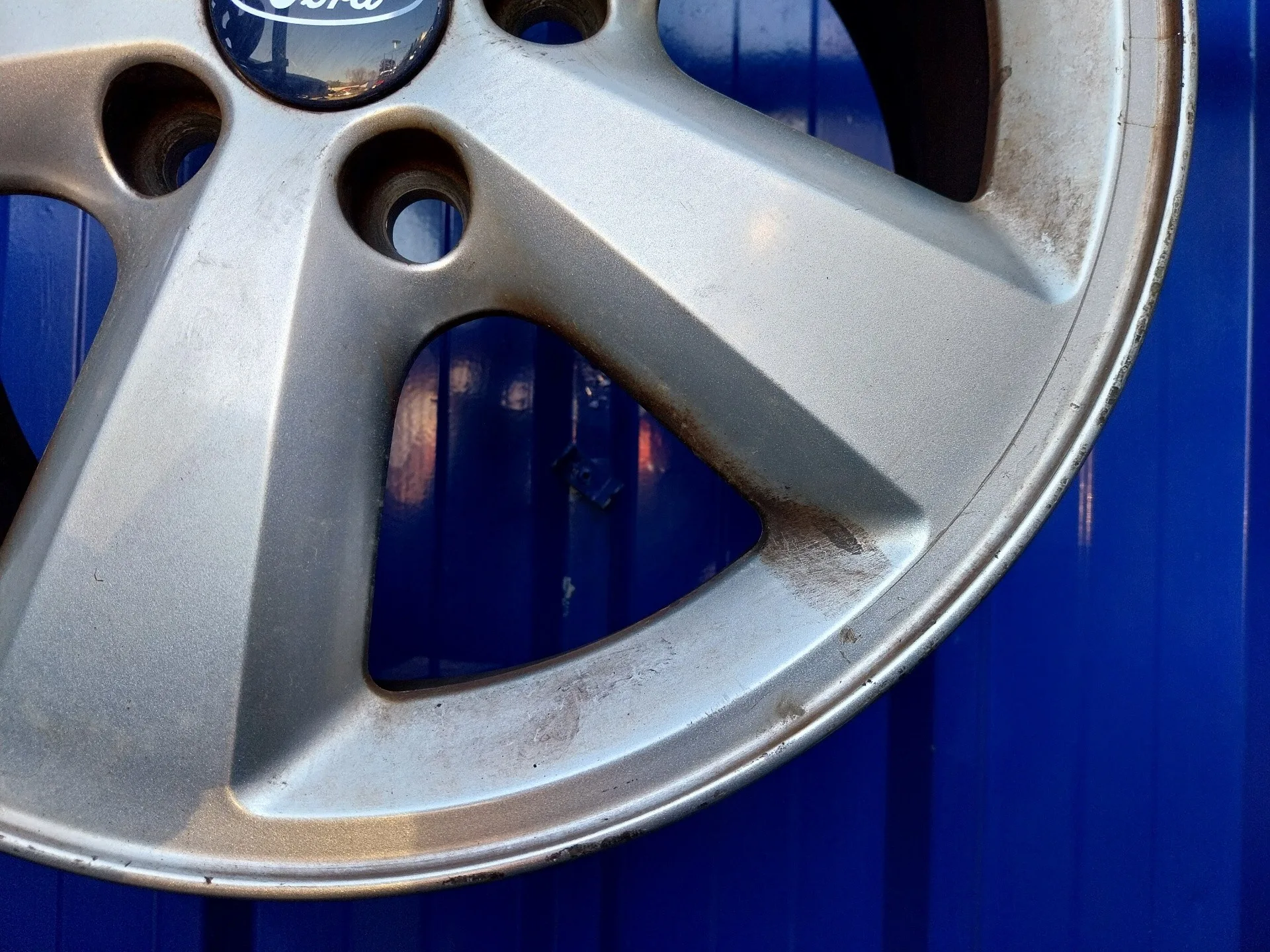 Llanta para Ford Focus Berlina (Cap)