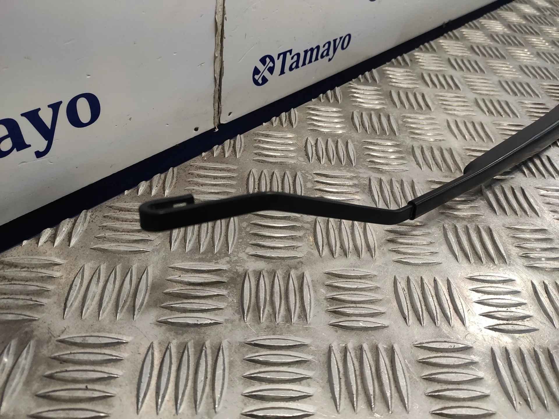 Brazo Limpia Delantero Derecho para Toyota Yaris Cross