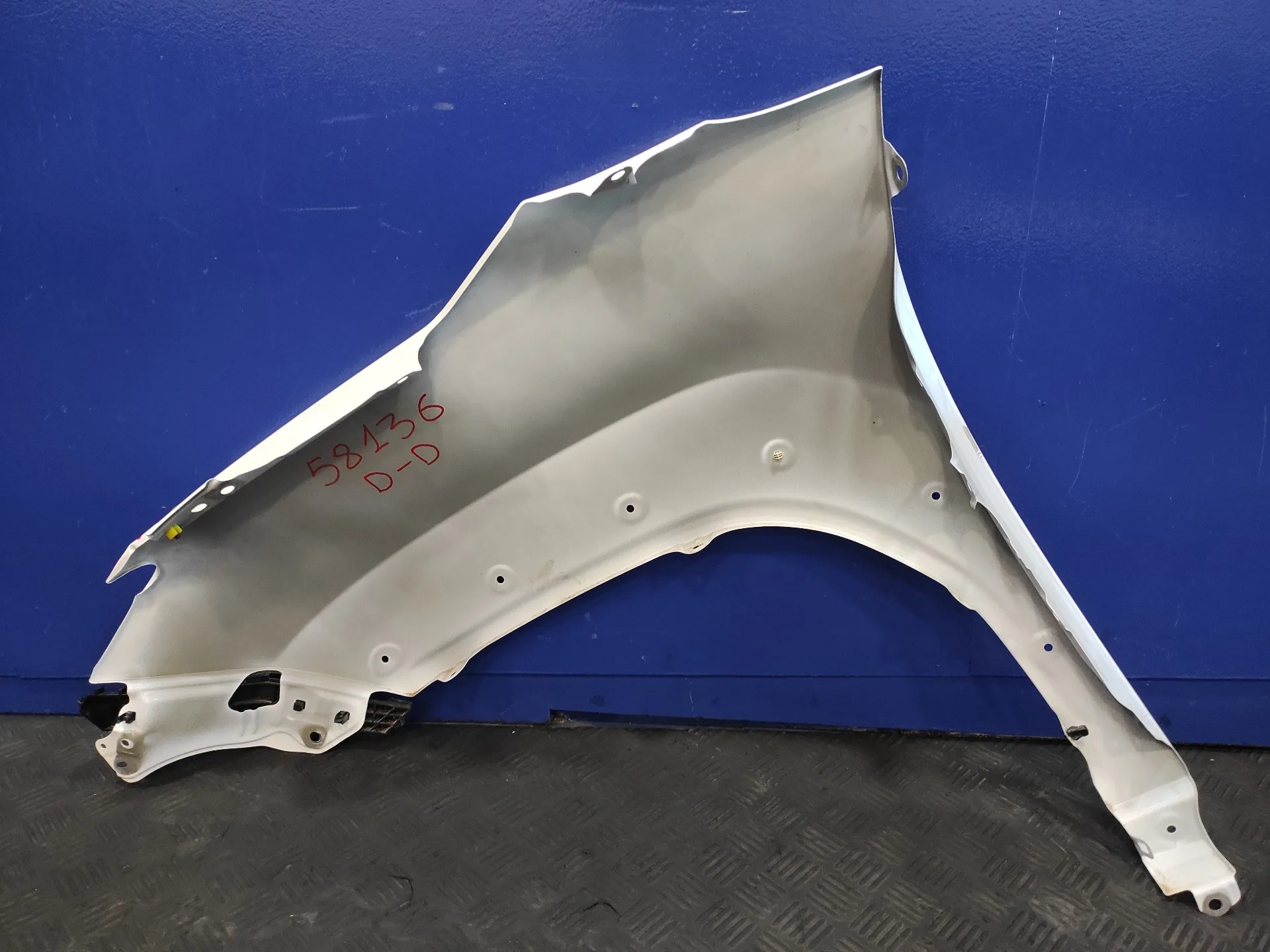 Aleta Delantera Derecha para Toyota Yaris Cross