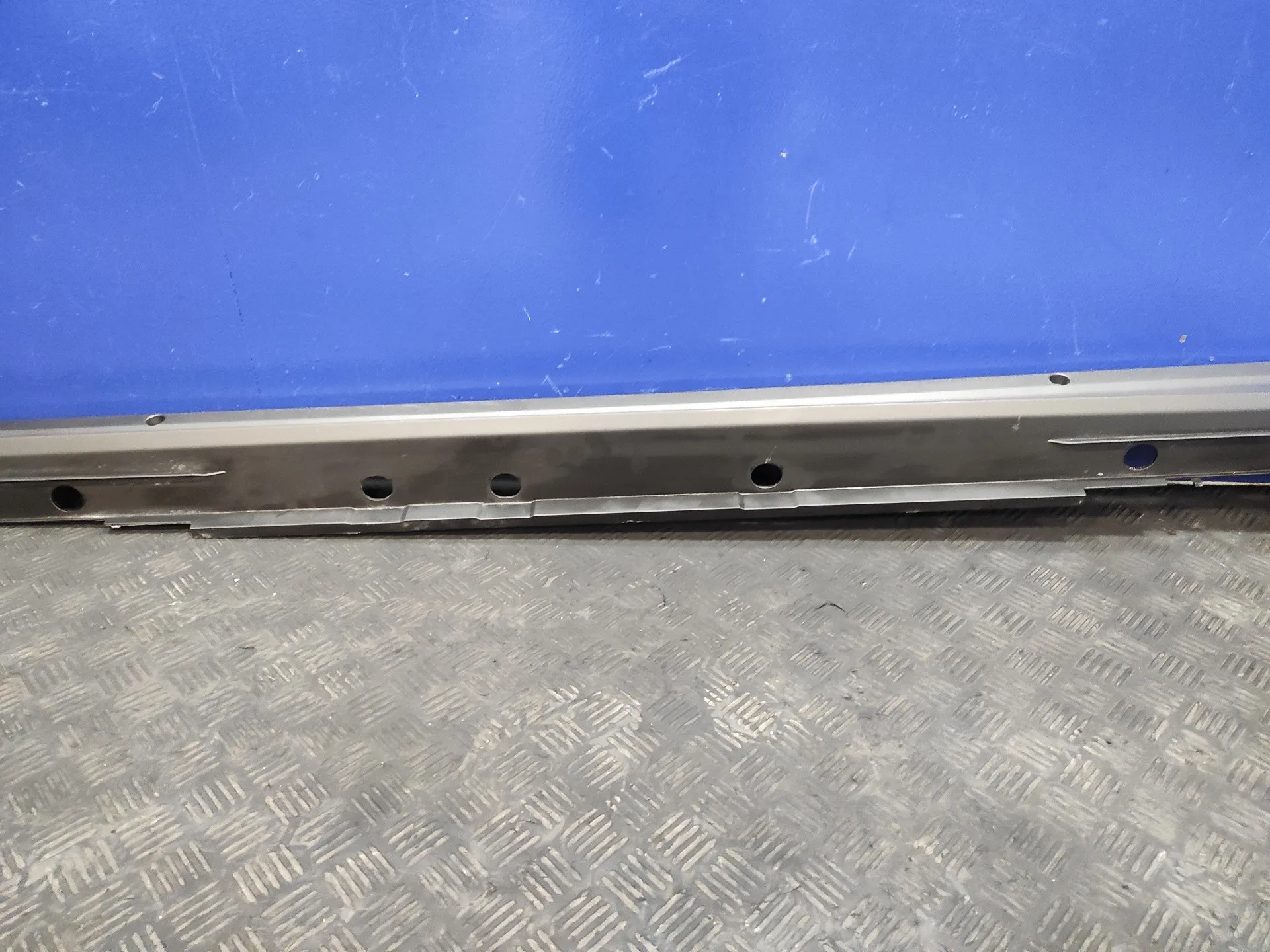Faldon Lateral para Toyota Yaris Cross