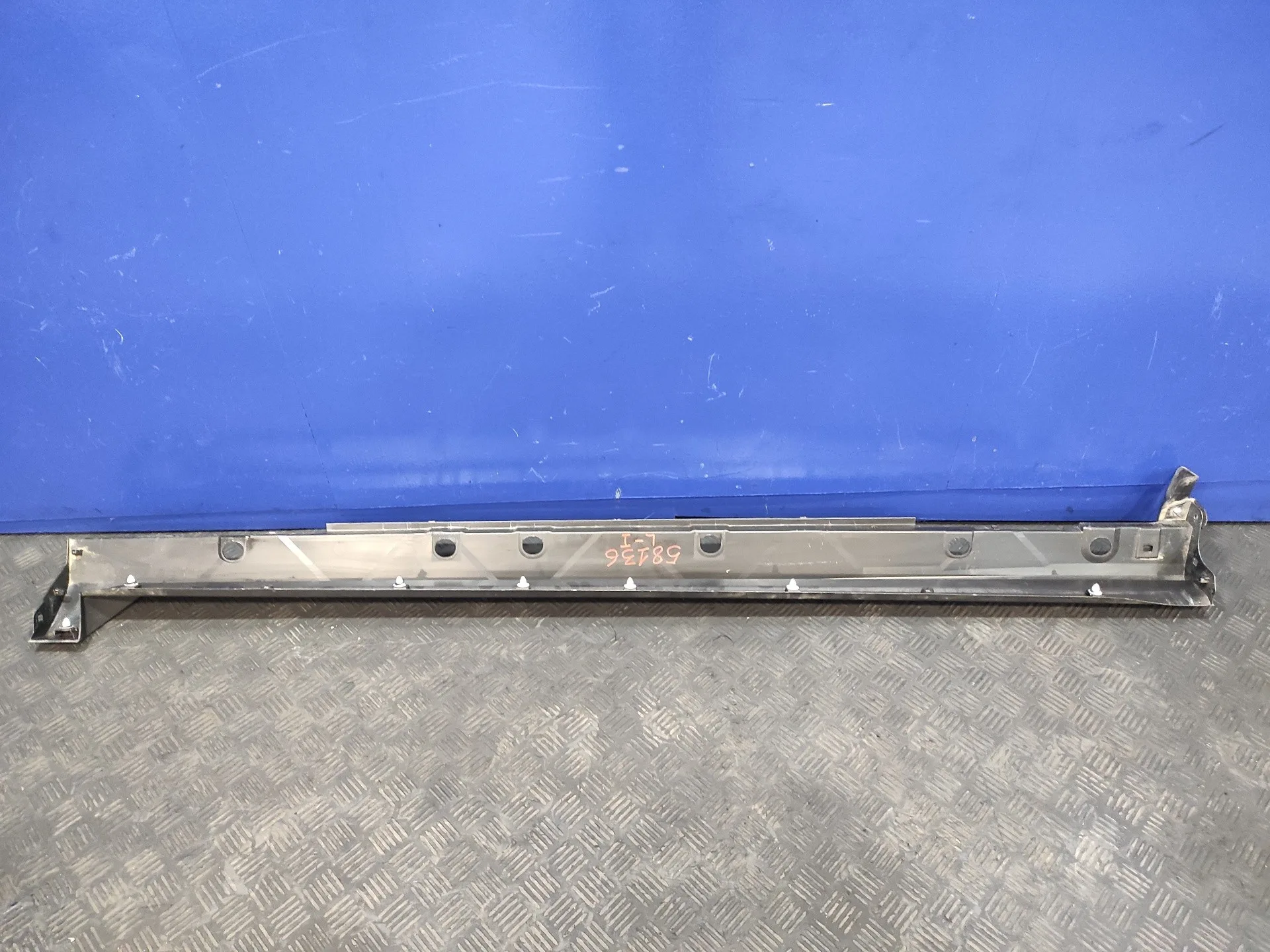 Faldon Lateral para Toyota Yaris Cross