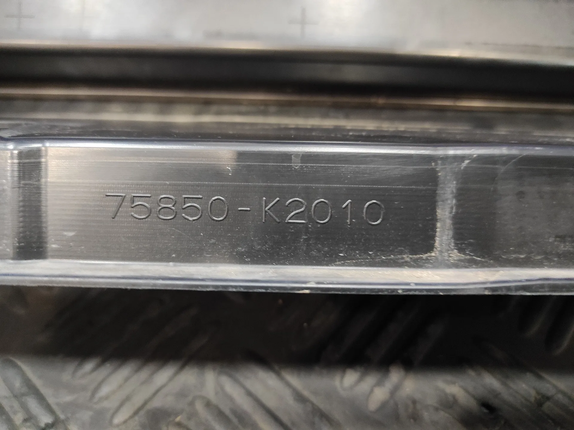 Faldon Lateral para Toyota Yaris Cross
