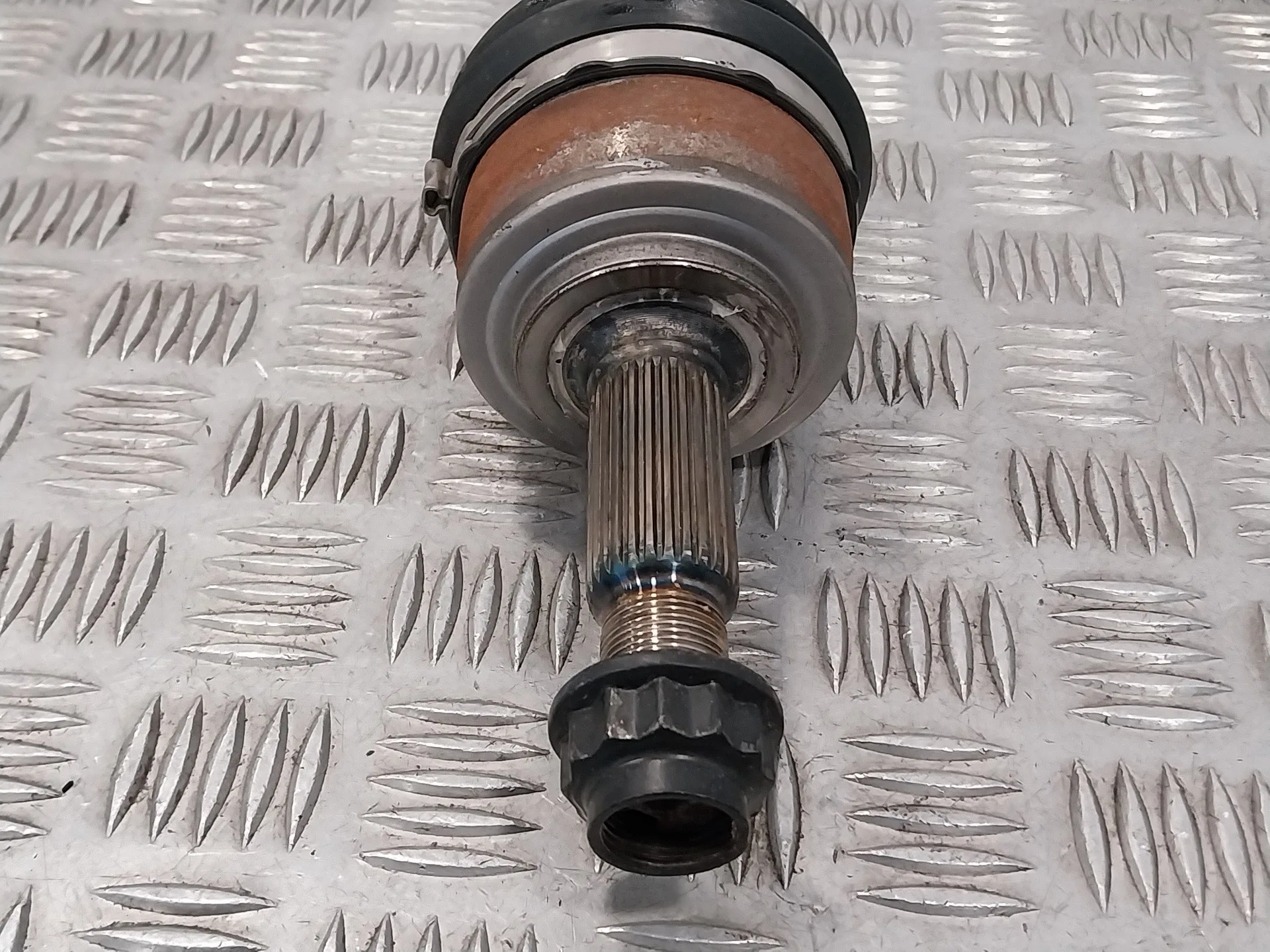 Transmision Delantera Izquierda para Toyota Yaris Cross