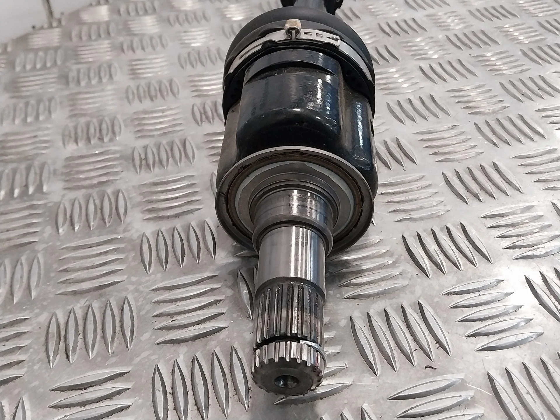 Transmision Delantera Derecha para Toyota Yaris Cross