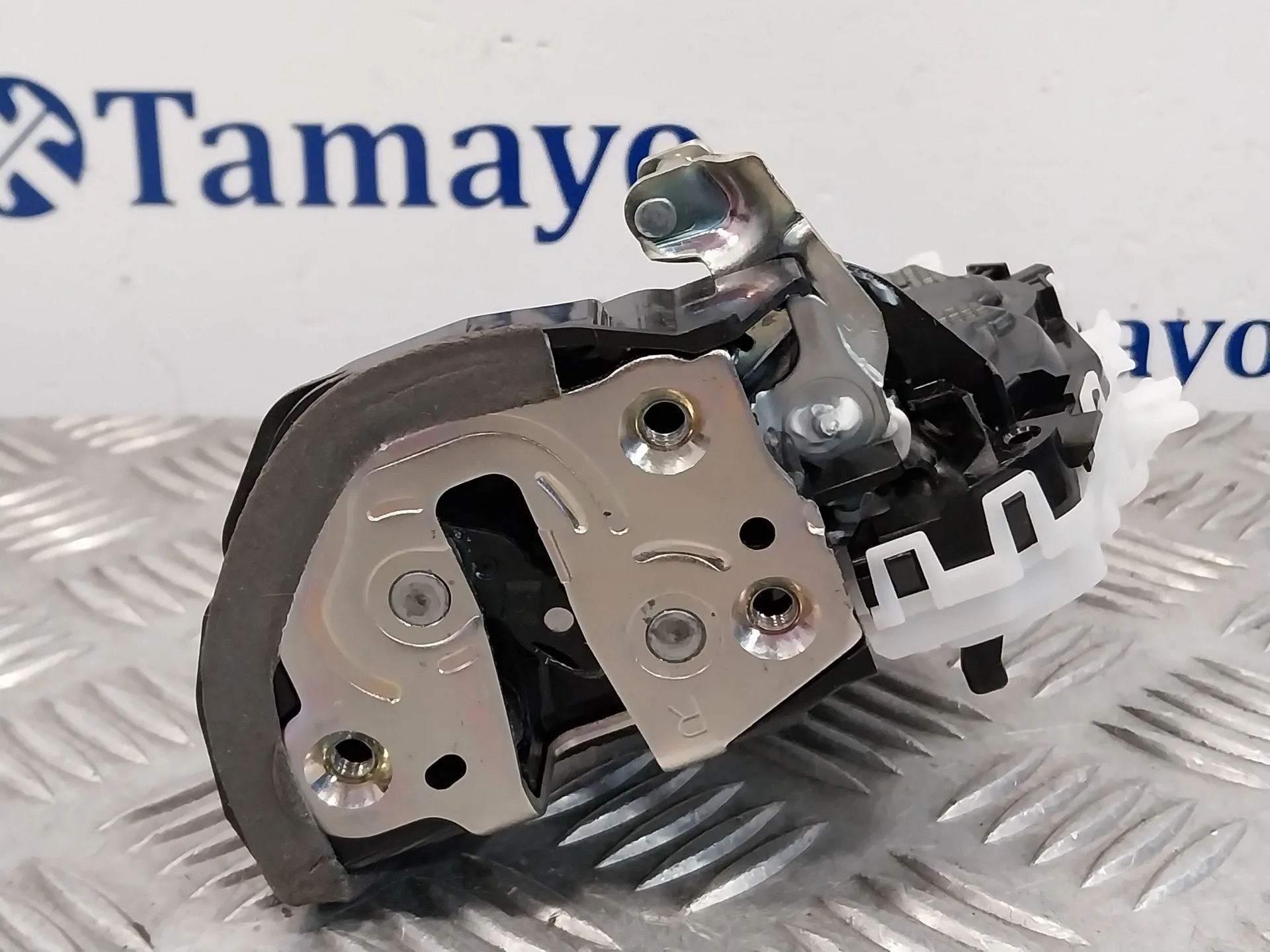 Cerradura Puerta Trasera Derecha para Toyota Yaris Cross