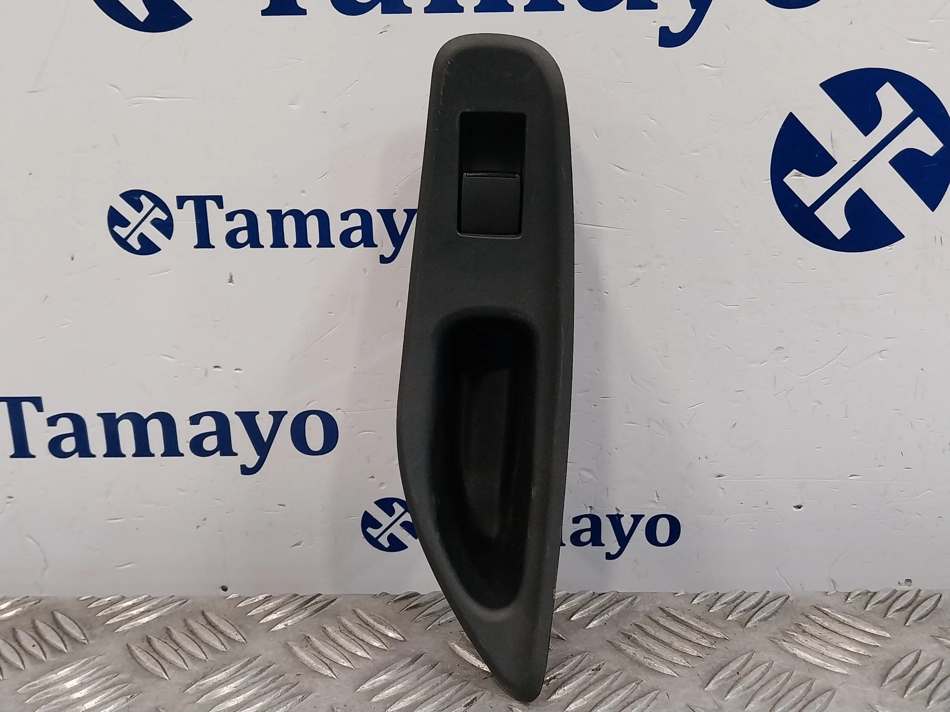 Mando Elevalunas Trasero Derecho para Toyota Yaris Cross