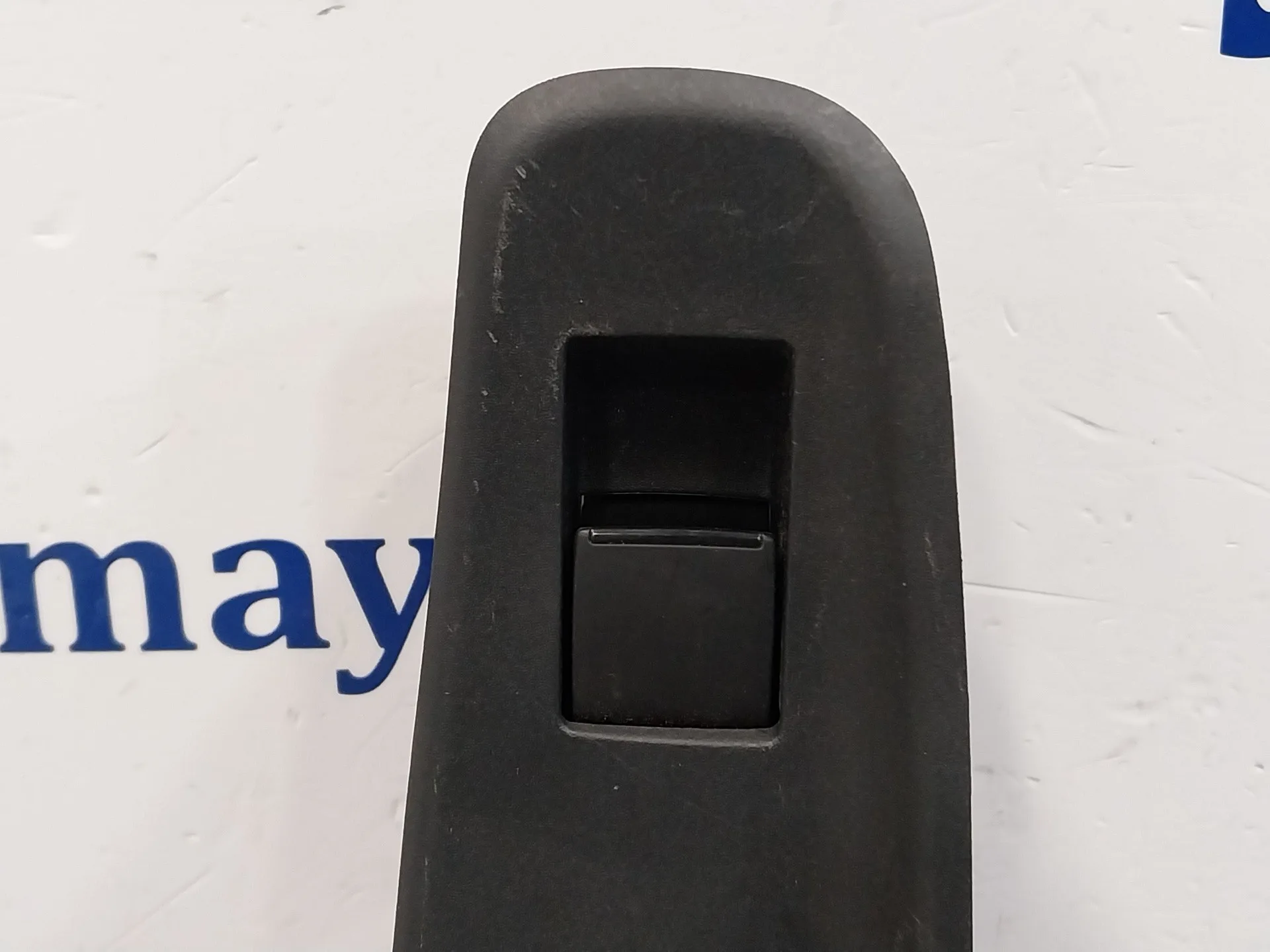 Mando Elevalunas Trasero Derecho para Toyota Yaris Cross