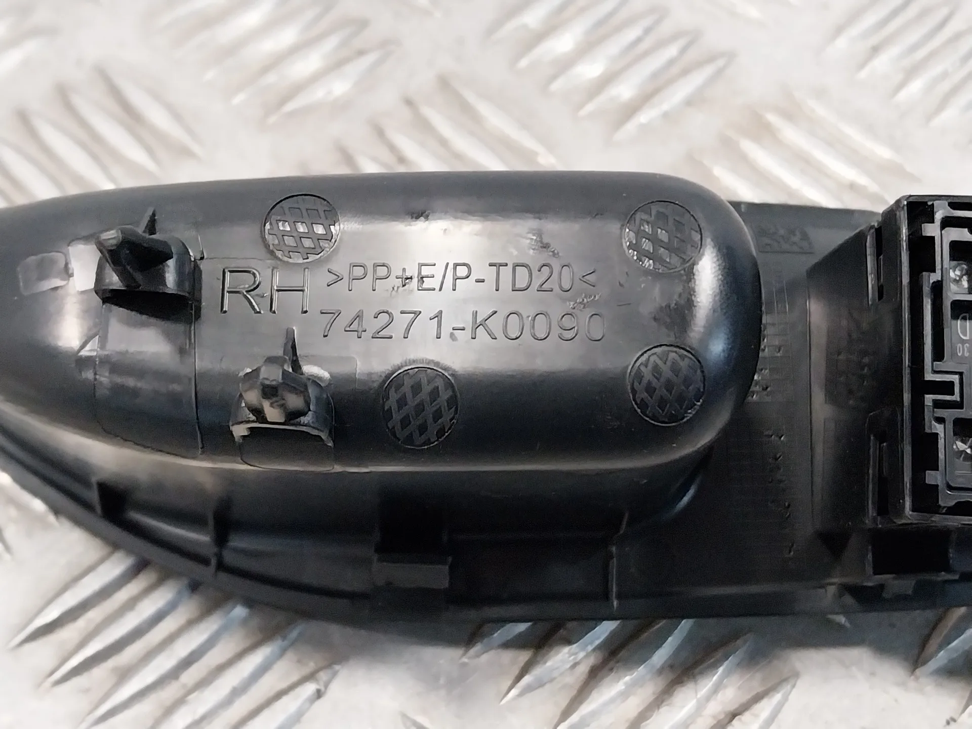 Mando Elevalunas Trasero Derecho para Toyota Yaris Cross