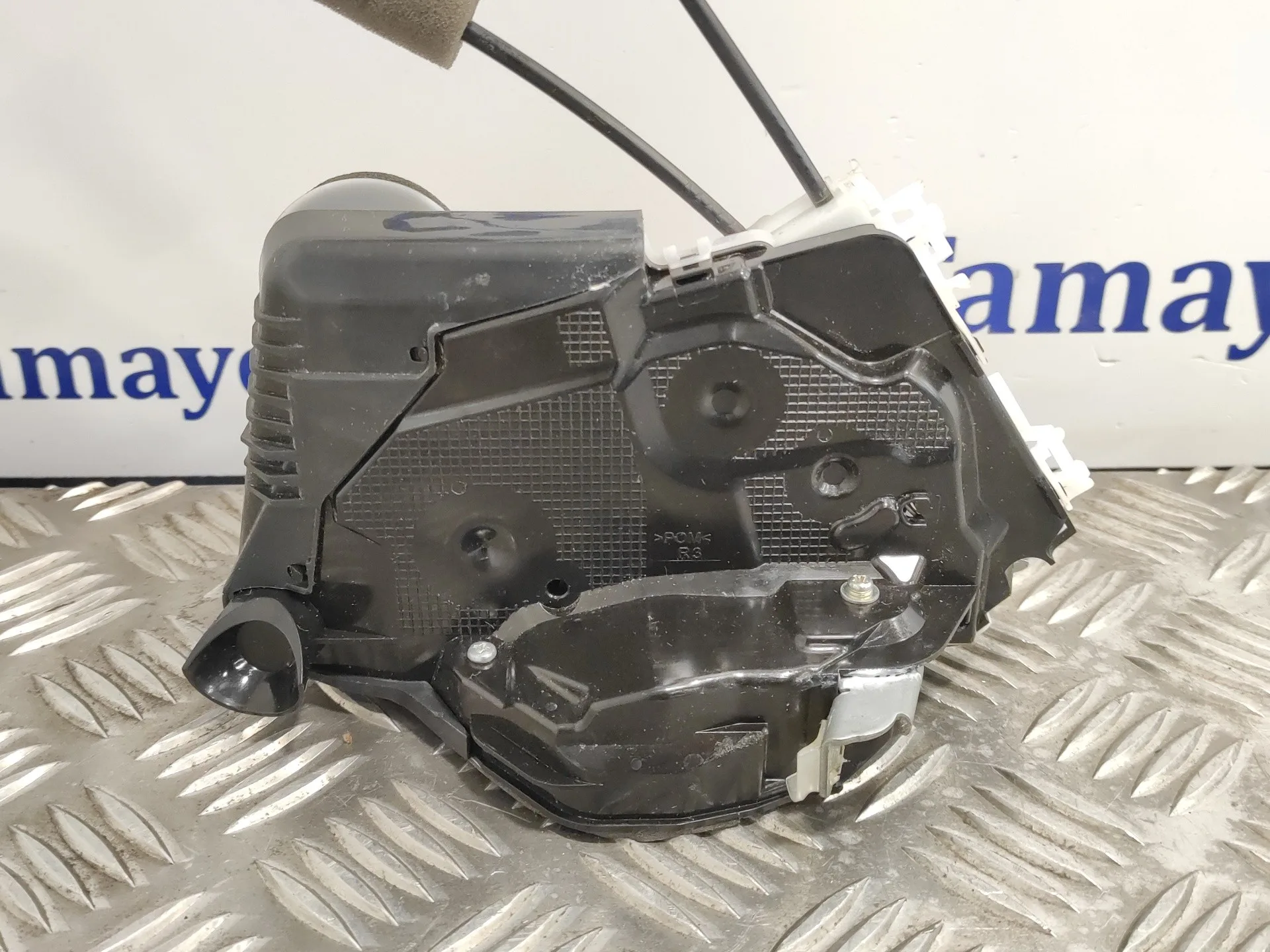 Cerradura Puerta Delantera Derecha para Toyota Yaris Cross