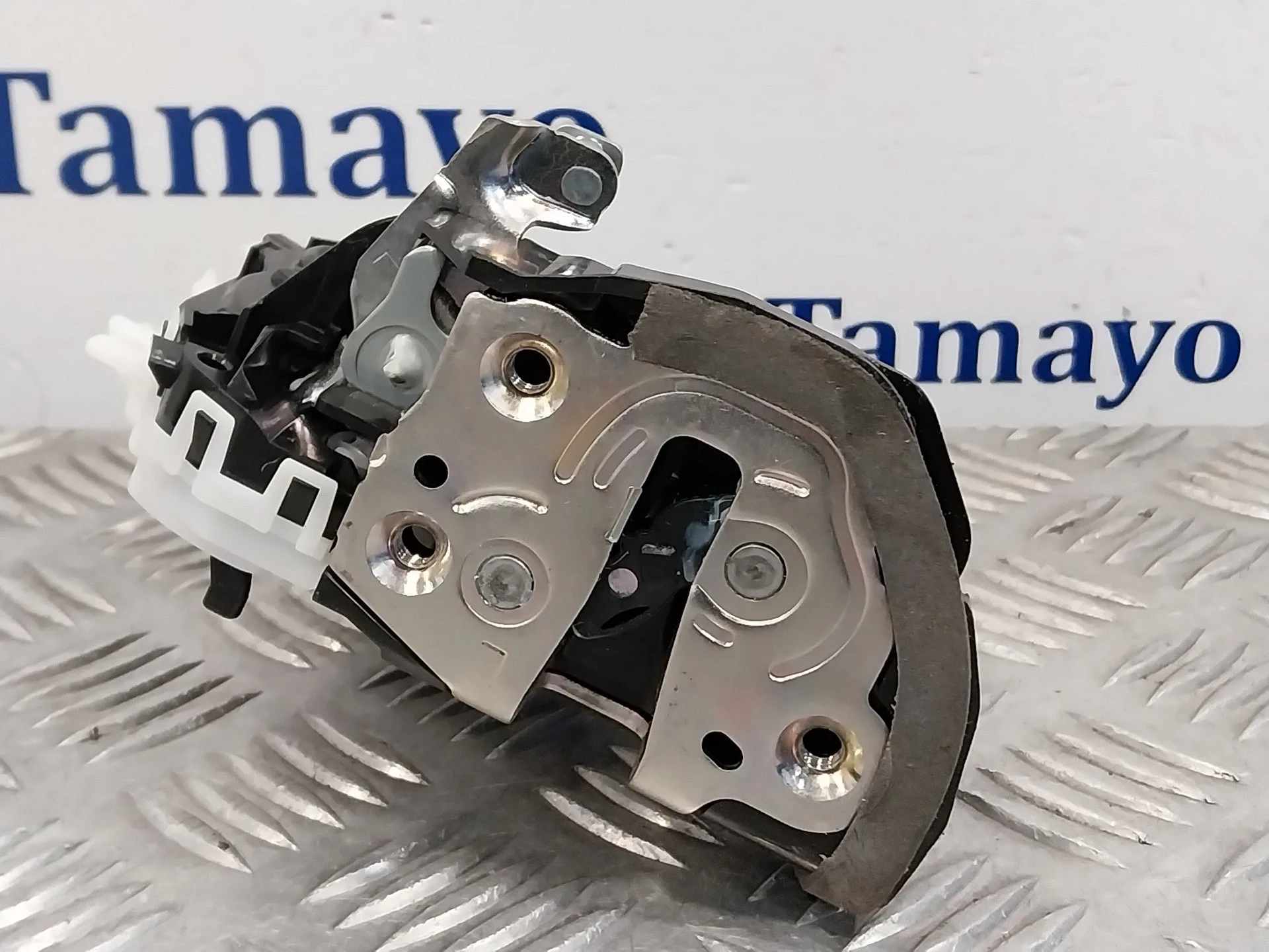 Cerradura Puerta Trasera Izquierda para Toyota Yaris Cross