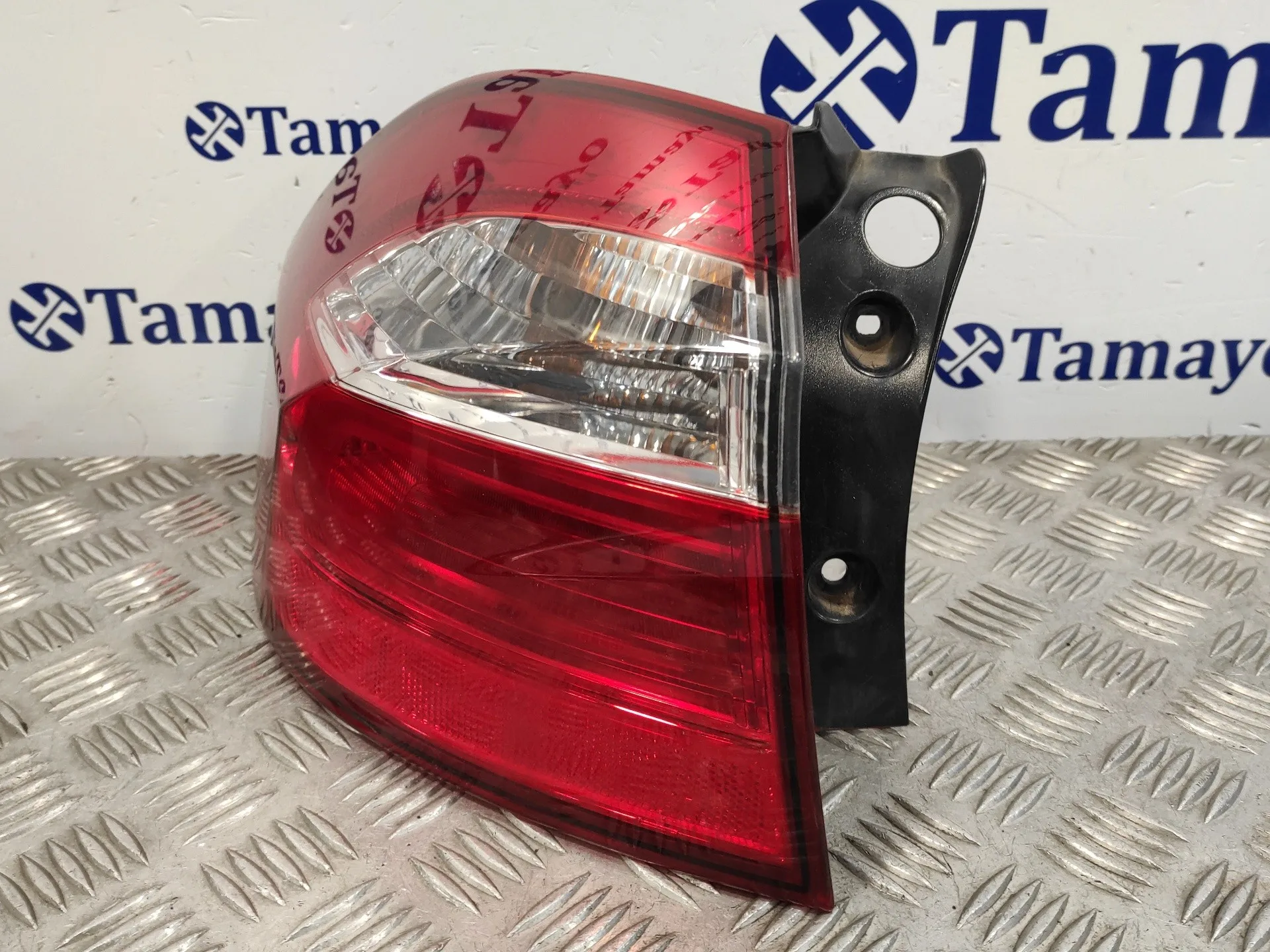 Piloto Trasero Izquierdo para Kia Rio (Ub/Qb)
