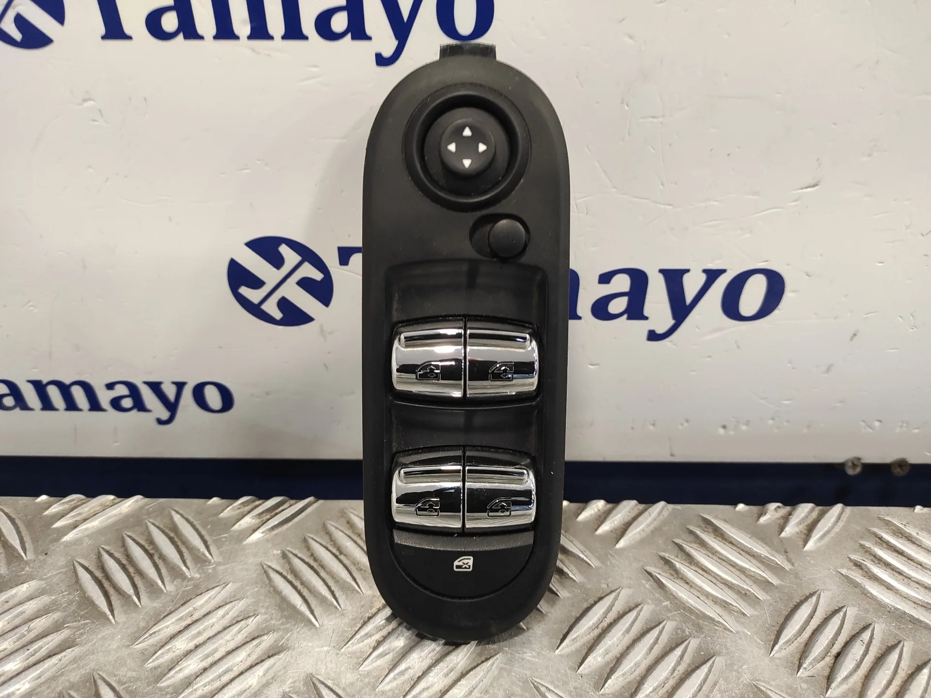 Mando Elevalunas Delantero Izquierdo para Bmw Mini (F56)