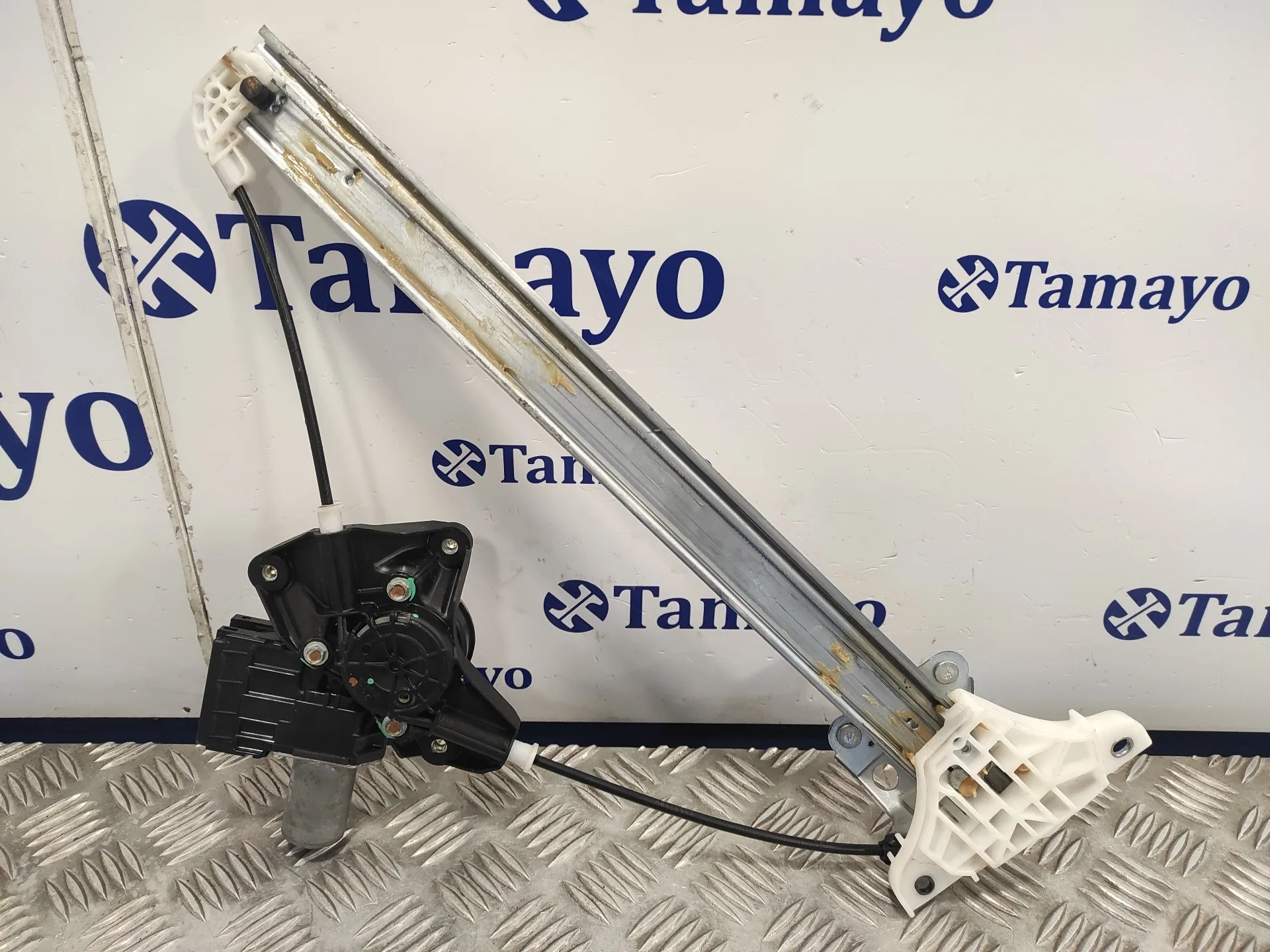 Elevalunas Delantero Derecho para Toyota Yaris Cross