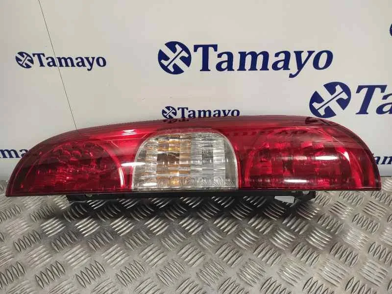 Piloto Trasero Derecho para Fiat Doblo (119)