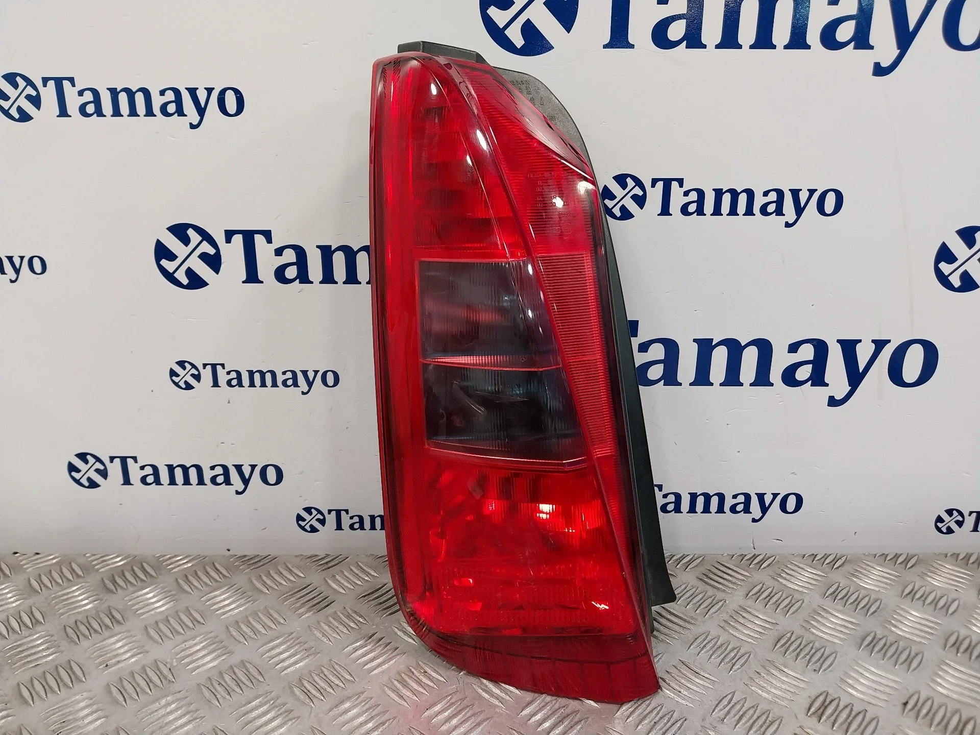 Piloto Trasero Izquierdo para Lancia Musa (184)