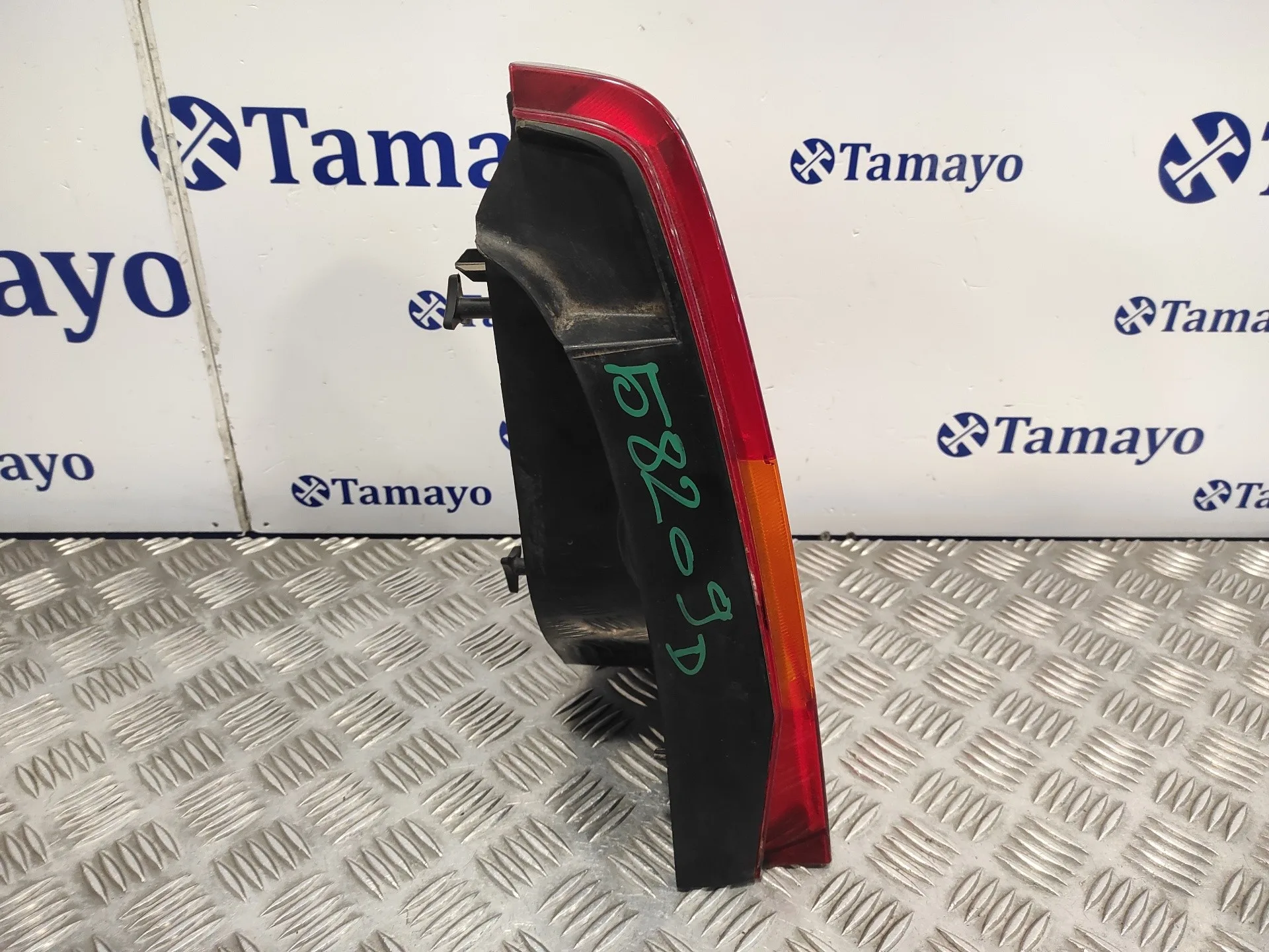 Piloto Trasero Derecho para Dacia Logan