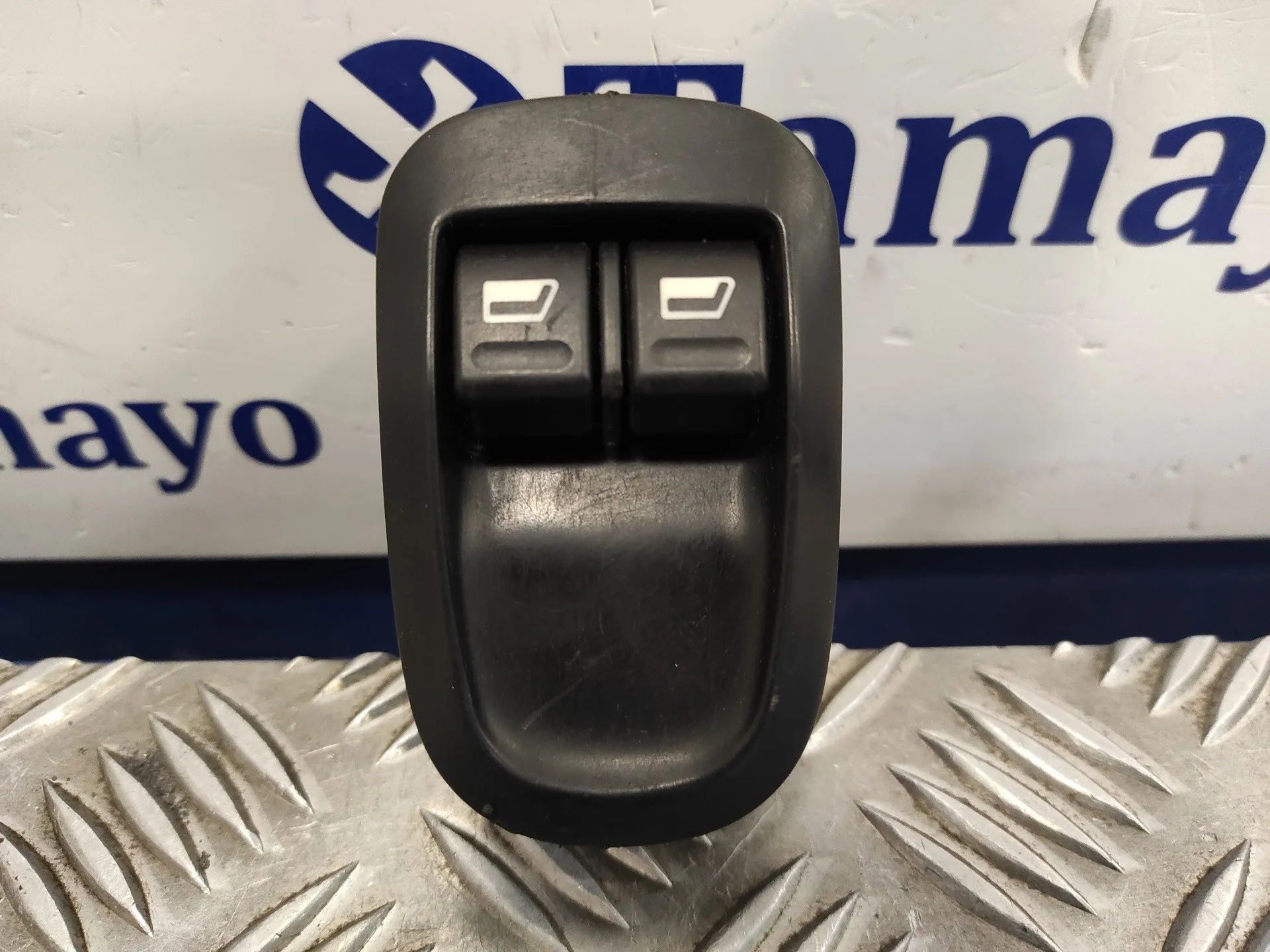 Mando Elevalunas Delantero Derecho para Peugeot 206 Berlina