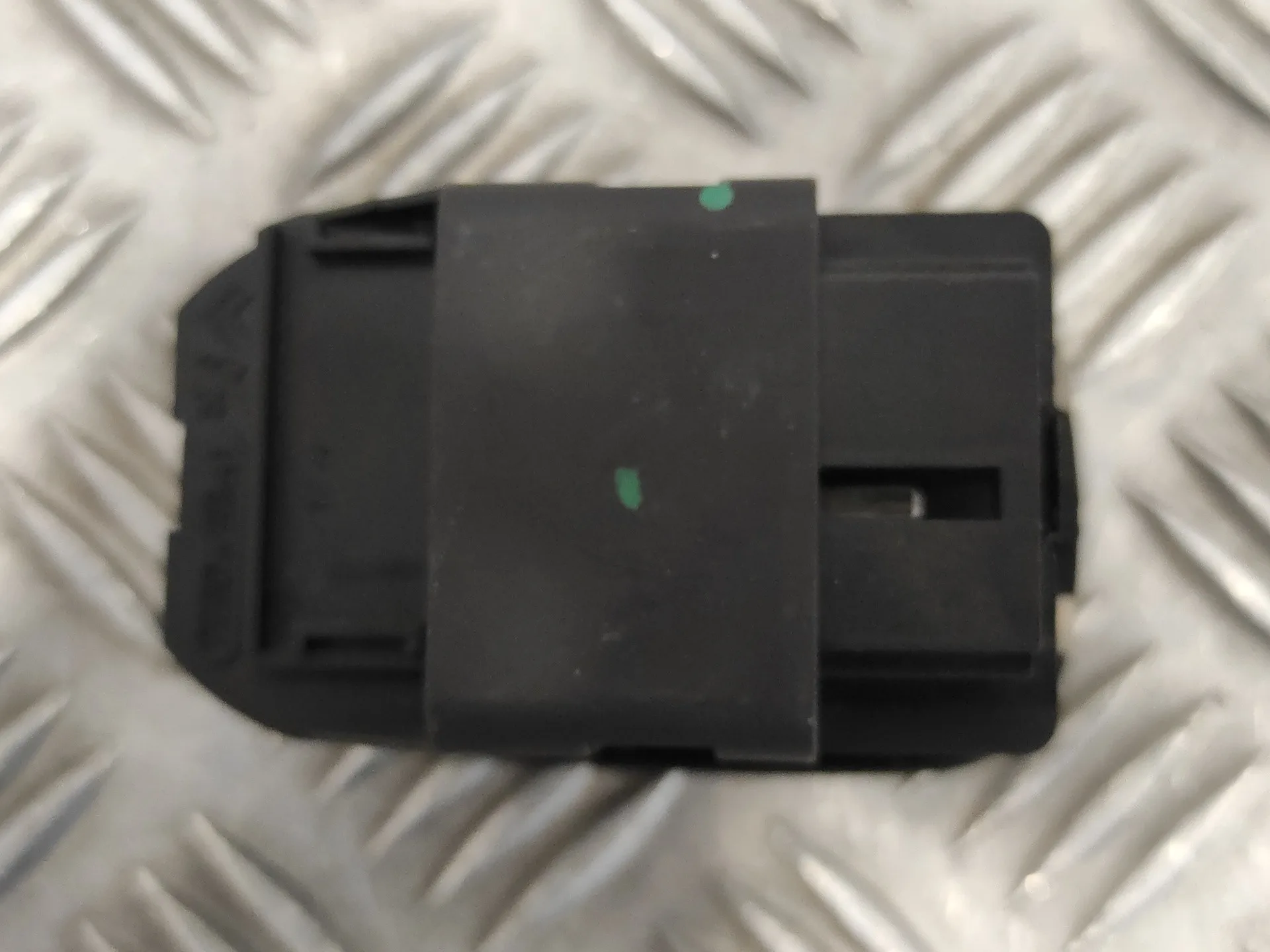 Mando Elevalunas Delantero Derecho para Peugeot 206 Berlina