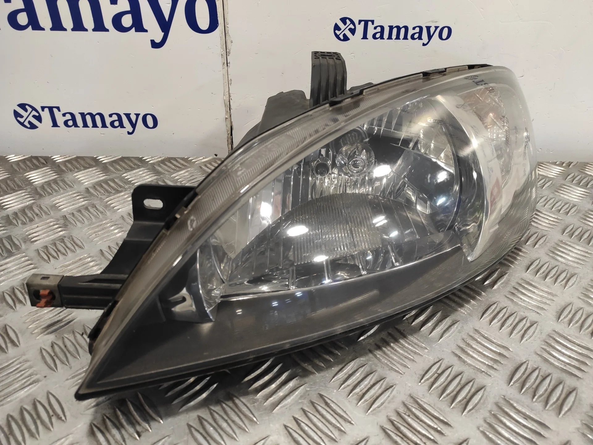 Faro Izquierdo para Chevrolet Lacetti