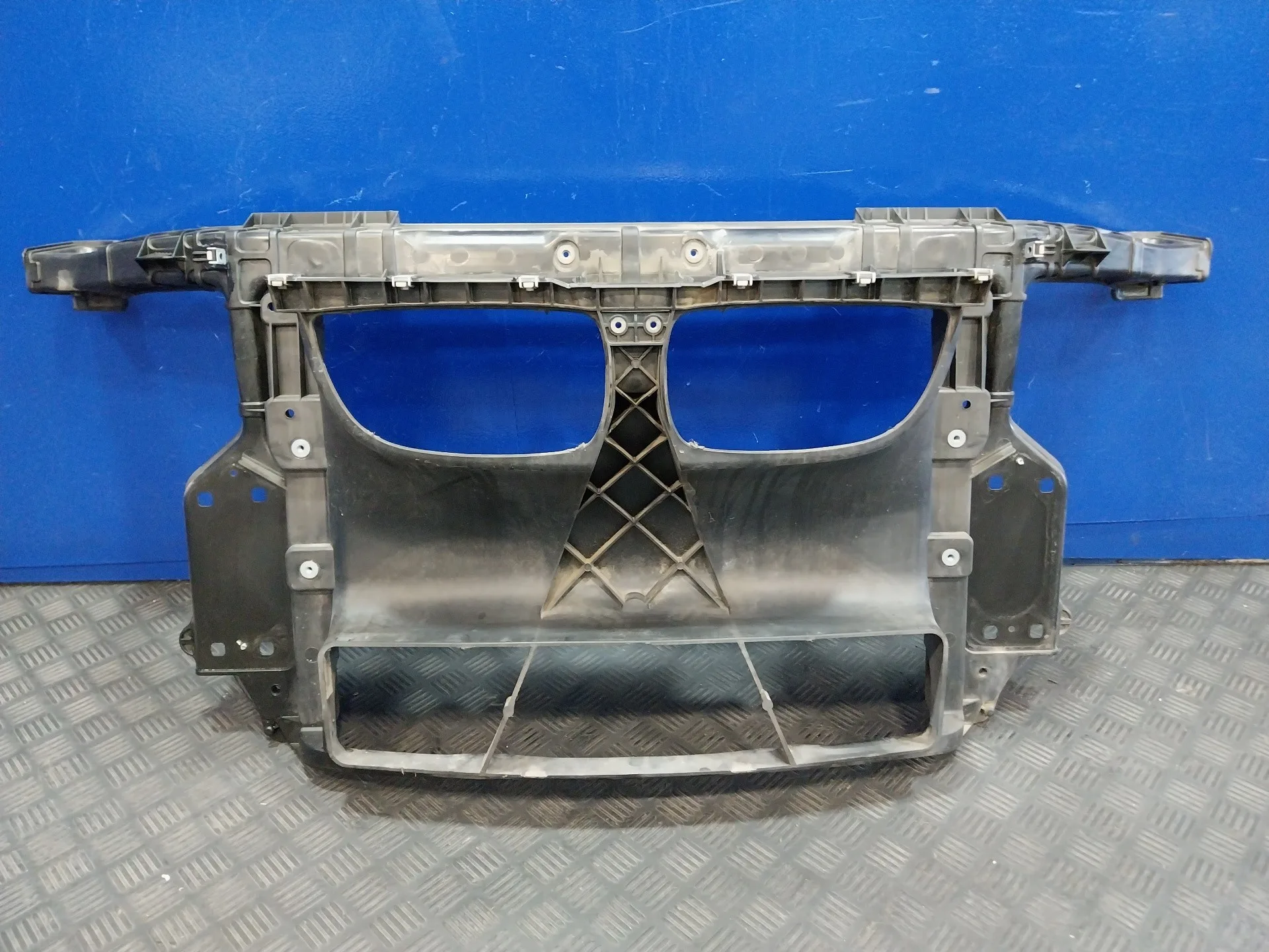 Panel Frontal para Bmw Serie 1 Berlina (E81/E87)