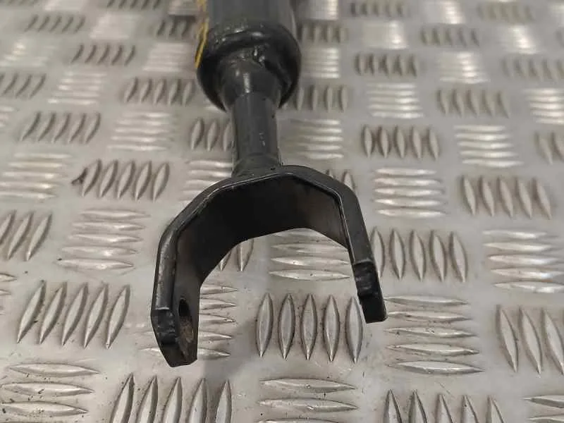Amortiguador Delantero Derecho para Volkswagen Passat Berlina (3B3)