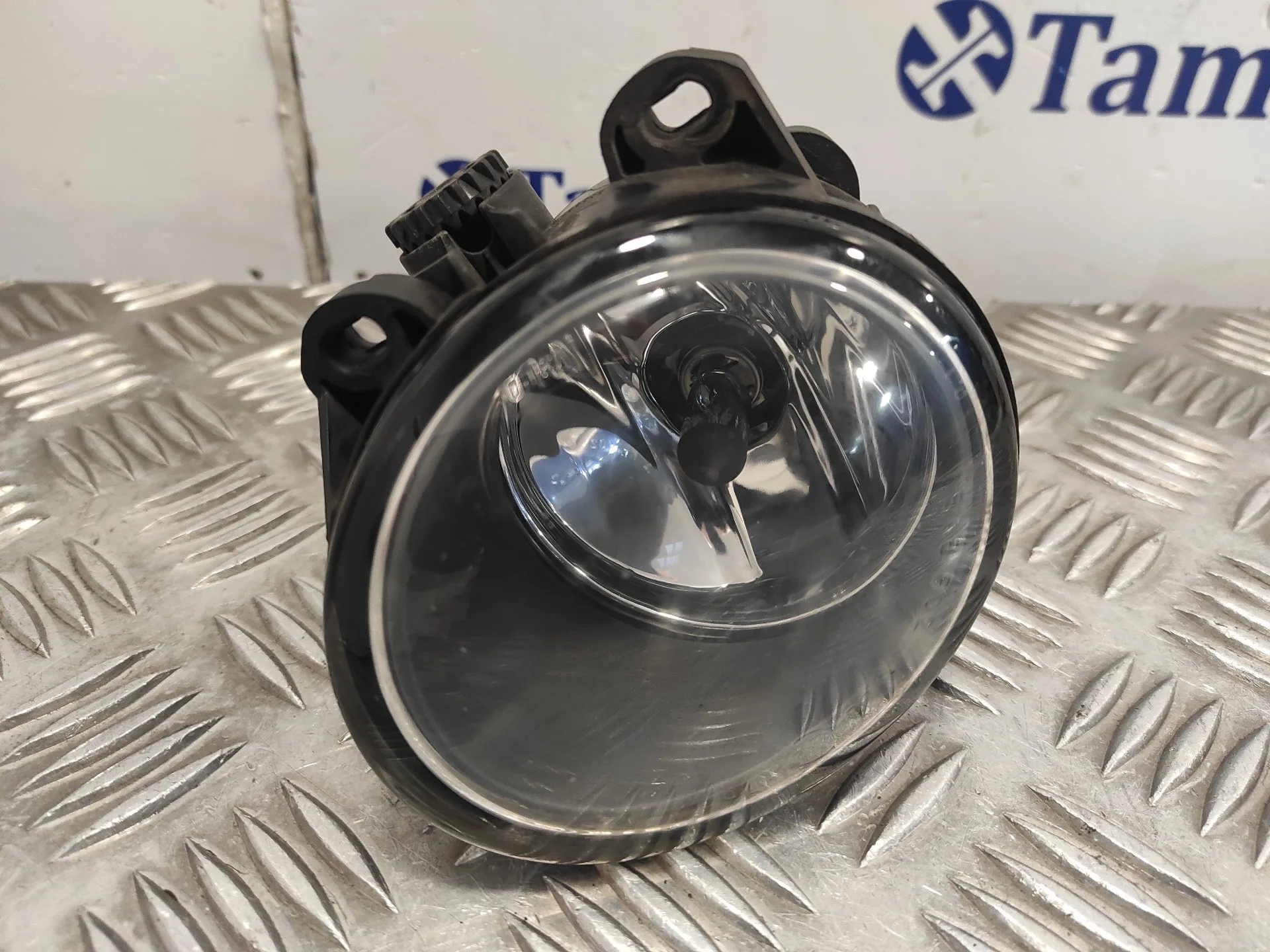 Faro Antiniebla Derecho para Bmw X5 (E53)