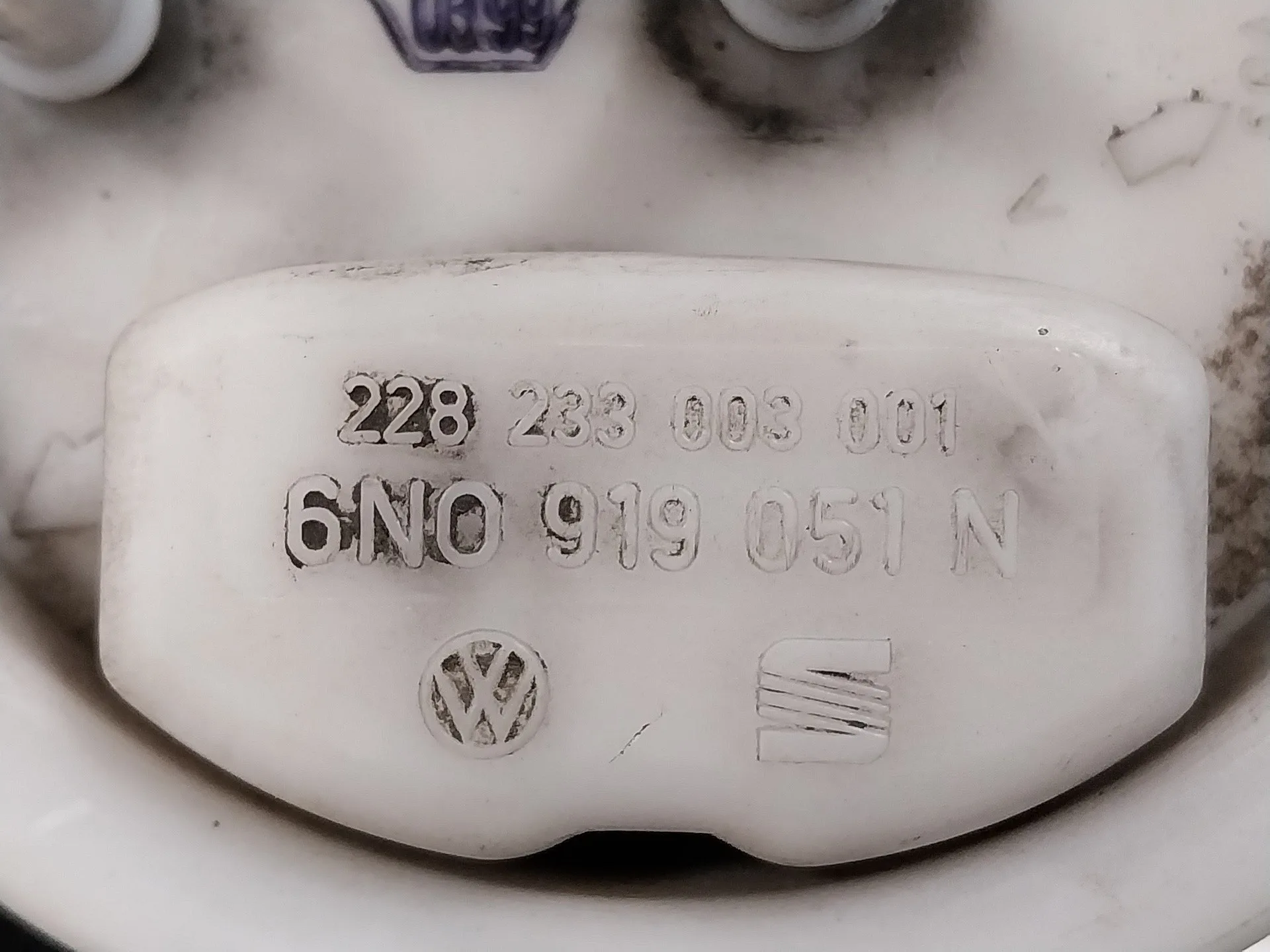Aforador para Volkswagen Polo Berlina (6N1)