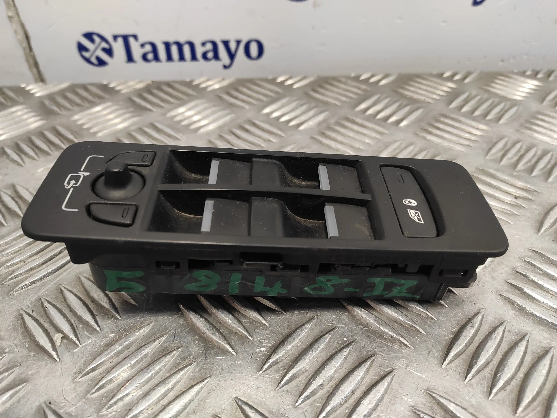 Mando Elevalunas Delantero Izquierdo para Land Rover Discovery Sport