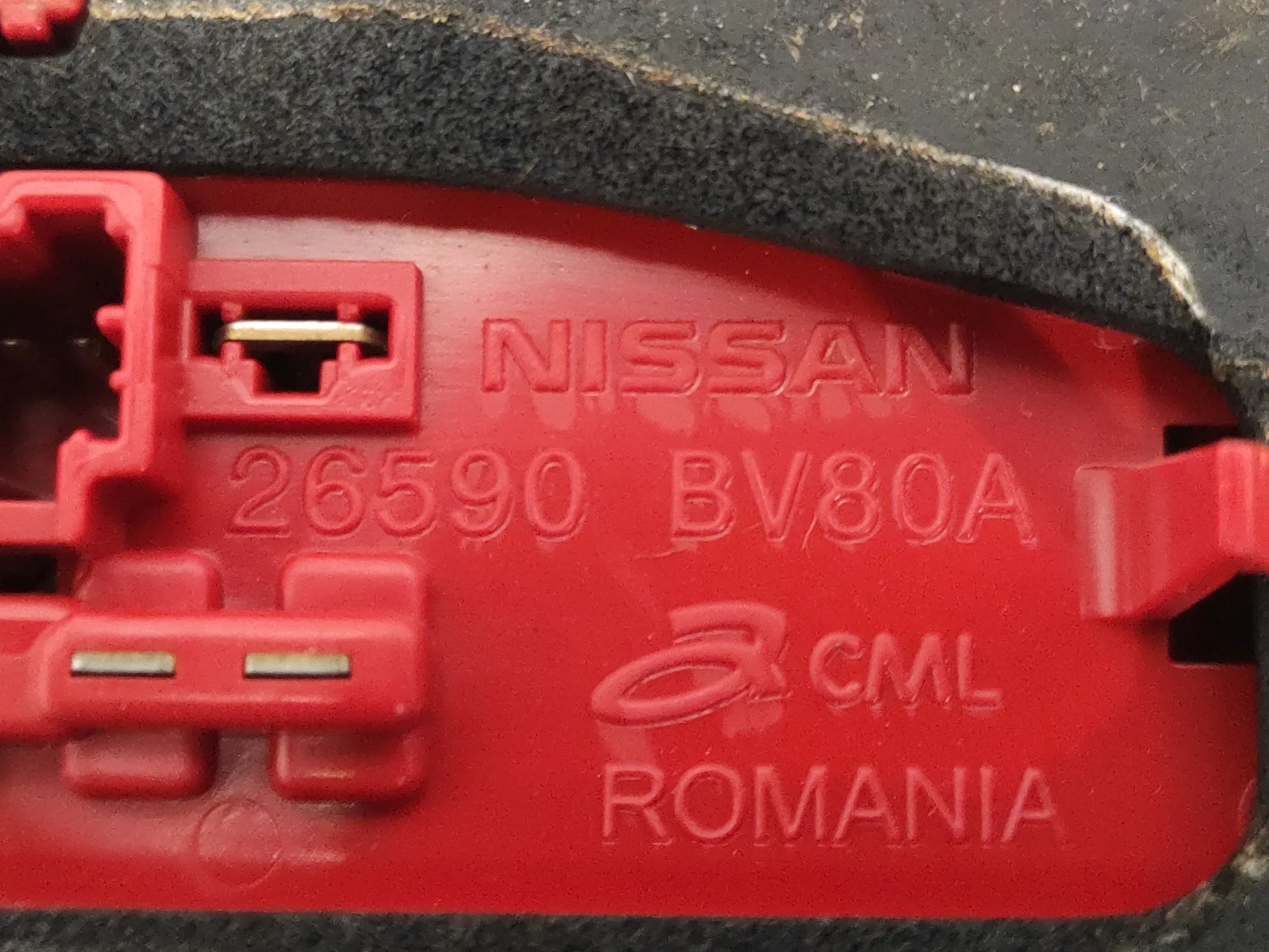 Piloto Trasero Central para Nissan Juke (F15)