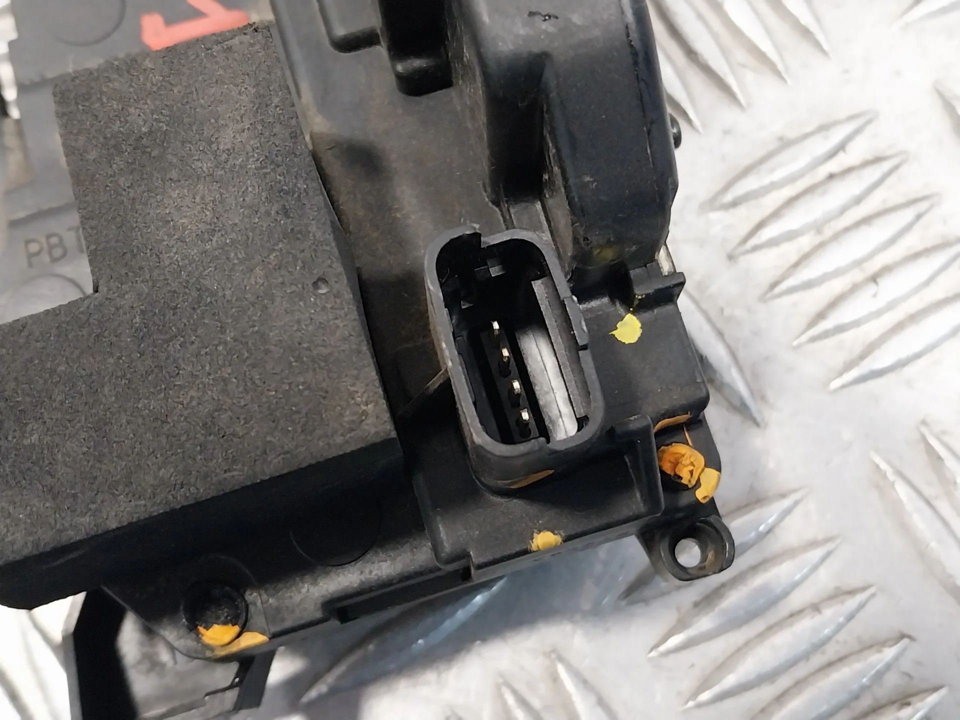 Cerradura Puerta Trasera Derecha para Renault Clio Iii