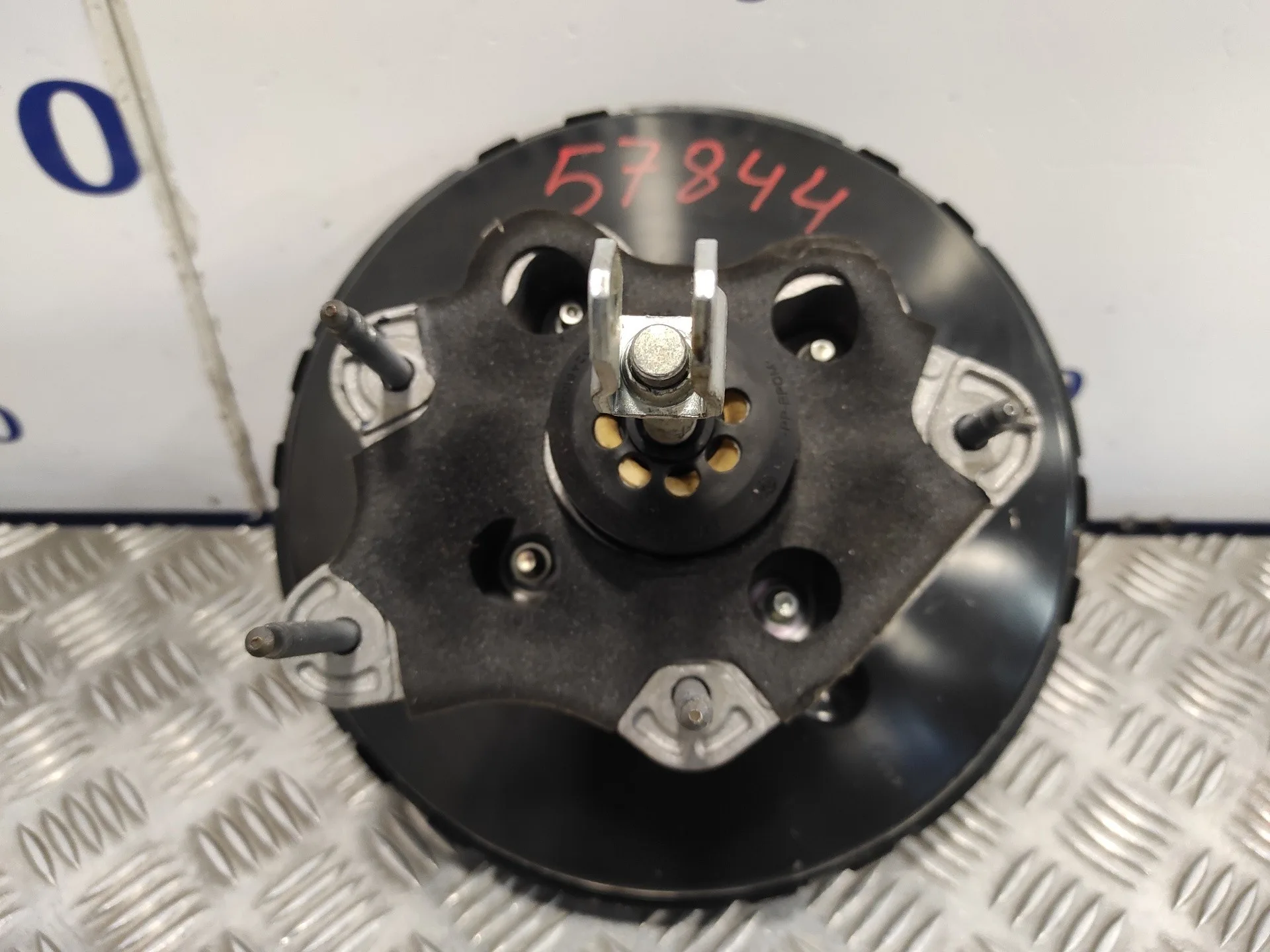 Servofreno para Nissan Juke (F15)