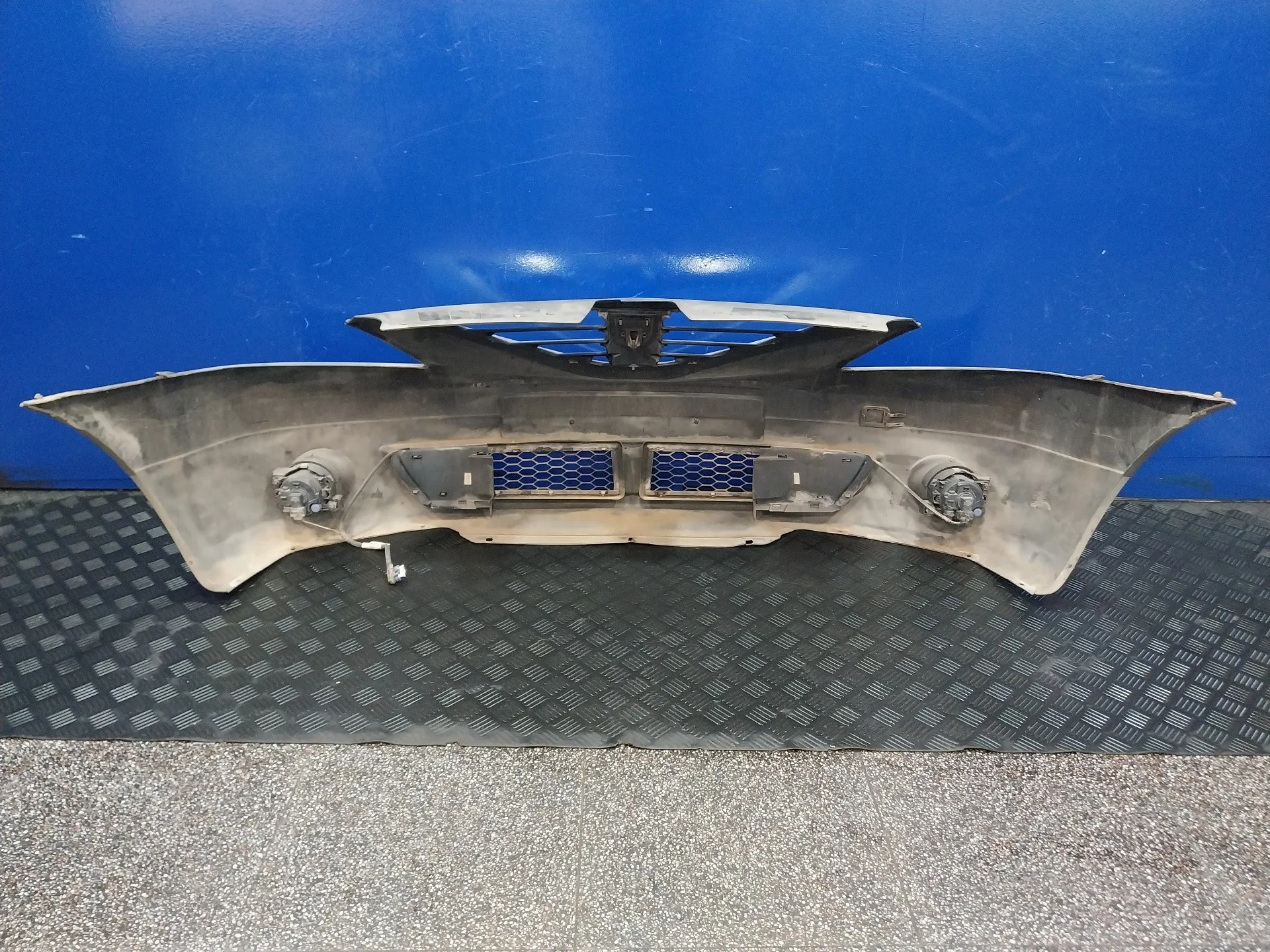 Paragolpes Delantero para Dacia Logan