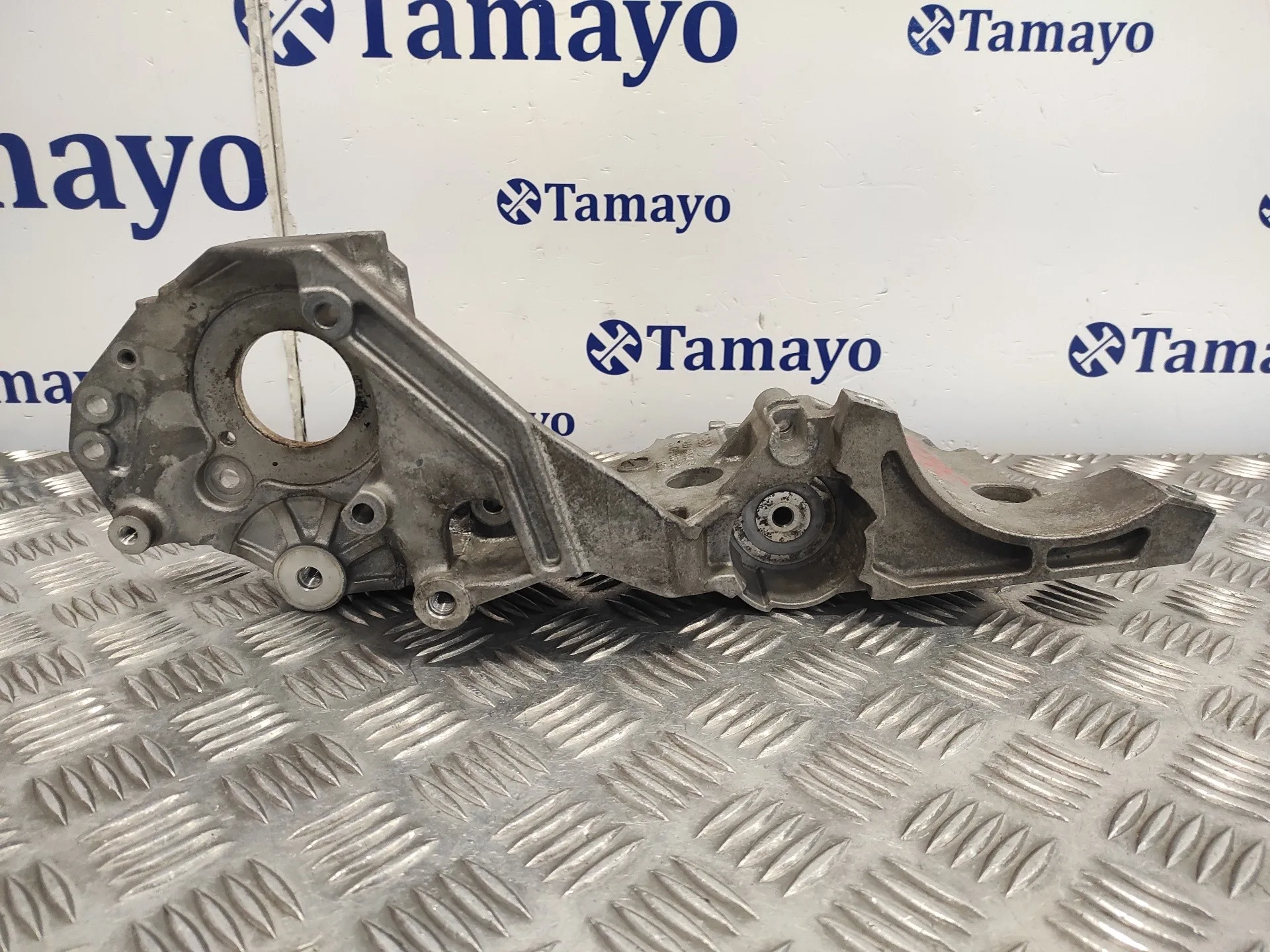 Soporte Alternador para Seat Toledo (Kg3)
