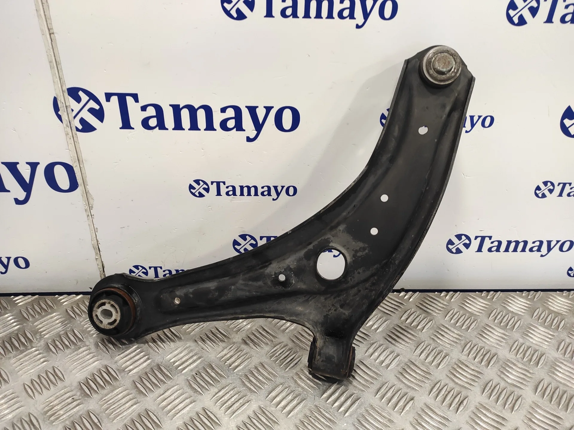 Brazo Suspension Inferior Delantero Derecho para Ford Fiesta (Ce1)